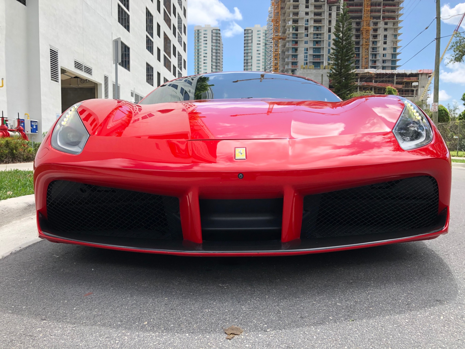 Used-2017-Ferrari-488-GTB-Coupe-CARBON-FIBER-Warranty