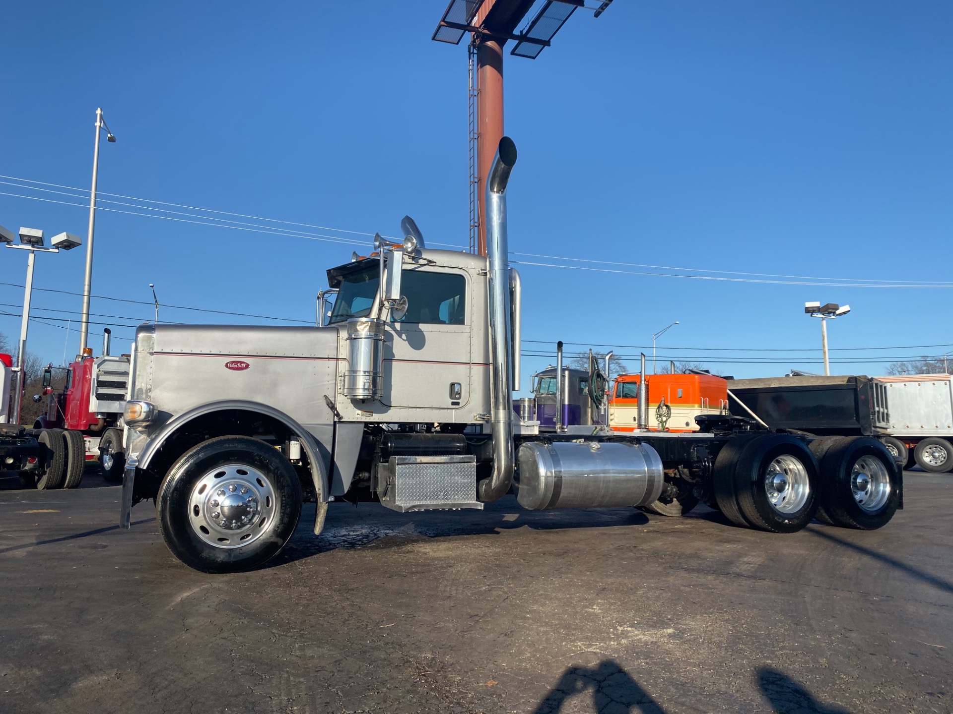 Used 2012 Peterbilt 388 Day Cab For Sale (Special Pricing) | Chicago ...