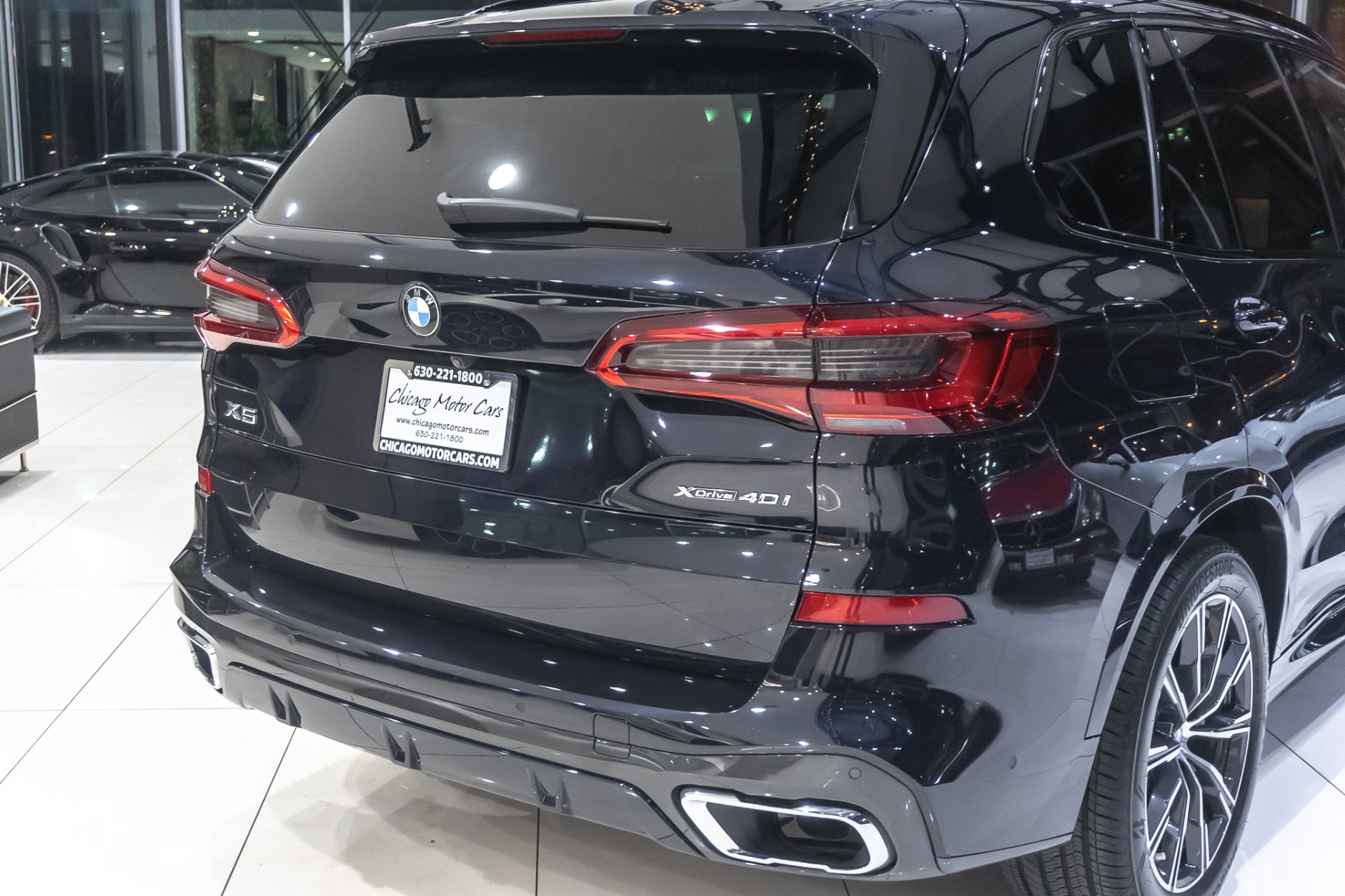 Used-2019-BMW-X5-xDrive40i-SUV-M-SPORT-PREMIUM-2-PACKAGE-PARK-ASSIST