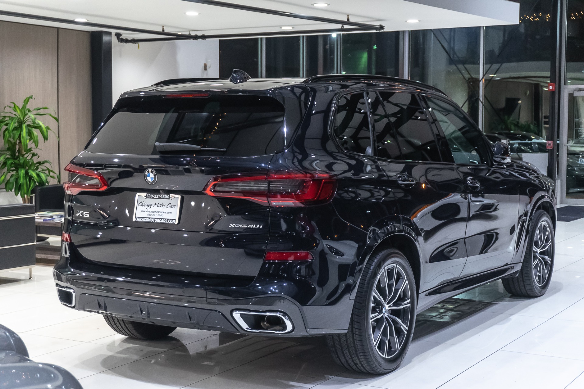 Used-2019-BMW-X5-xDrive40i-SUV-M-SPORT-PREMIUM-2-PACKAGE-PARK-ASSIST