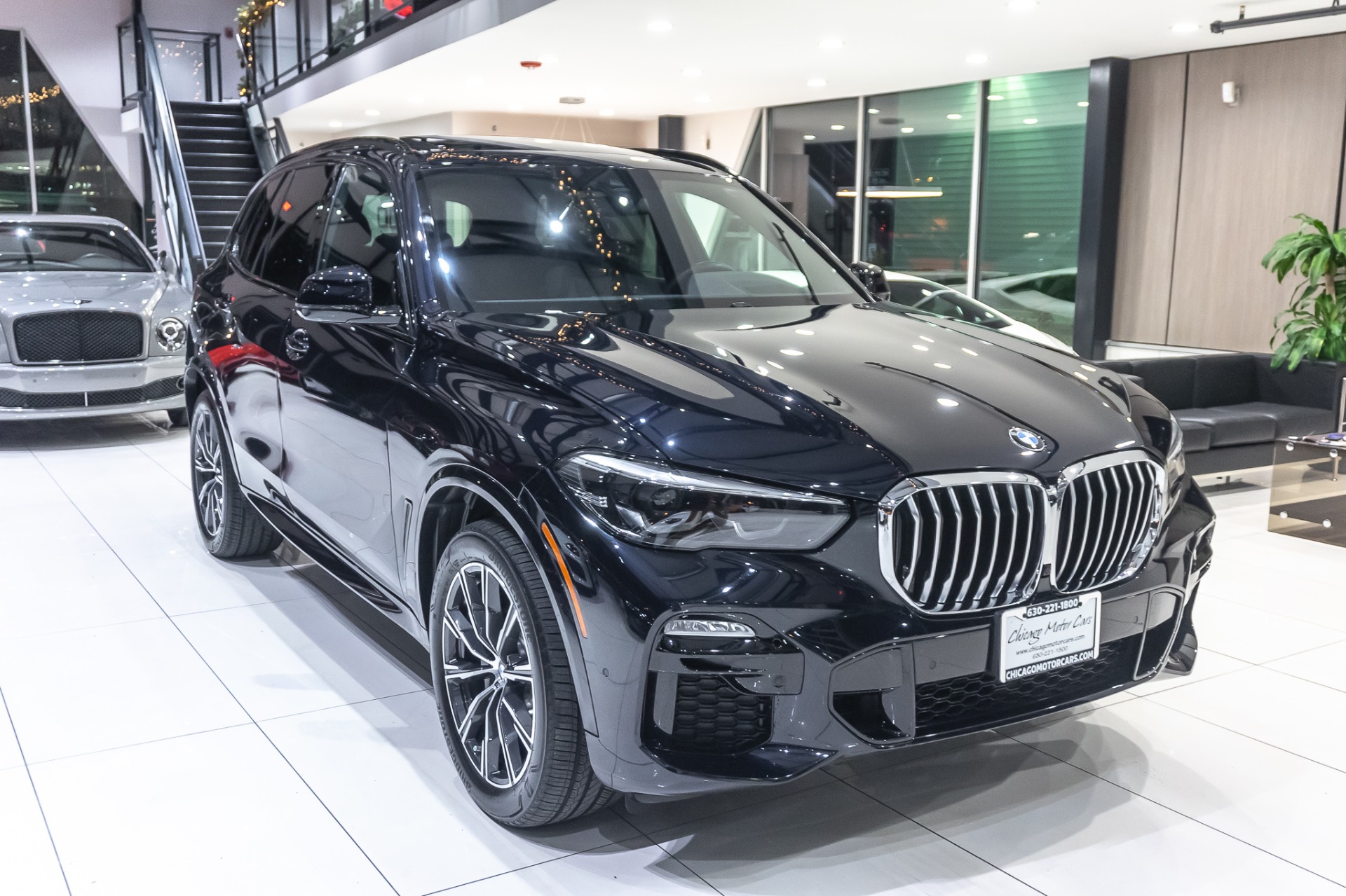 Used-2019-BMW-X5-xDrive40i-SUV-M-SPORT-PREMIUM-2-PACKAGE-PARK-ASSIST