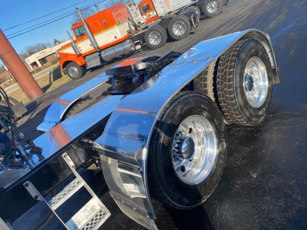 Used-2007-Kenworth-W900-Sleeper-Truck-Tractor