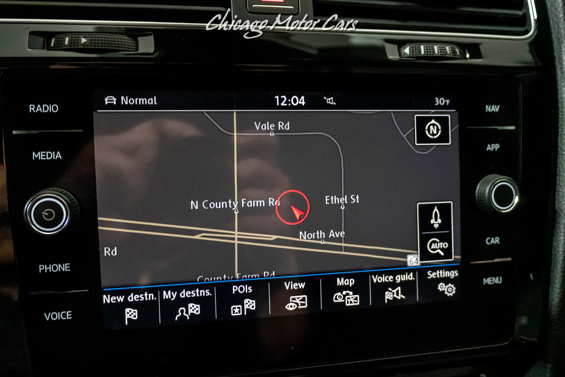 https://www.chicagomotorcars.com/imagetag/6571/20/l/Used-2018-Volkswagen-Golf-R-4MOTION-DSG---DCC-with-Navigation-LOADED.jpg