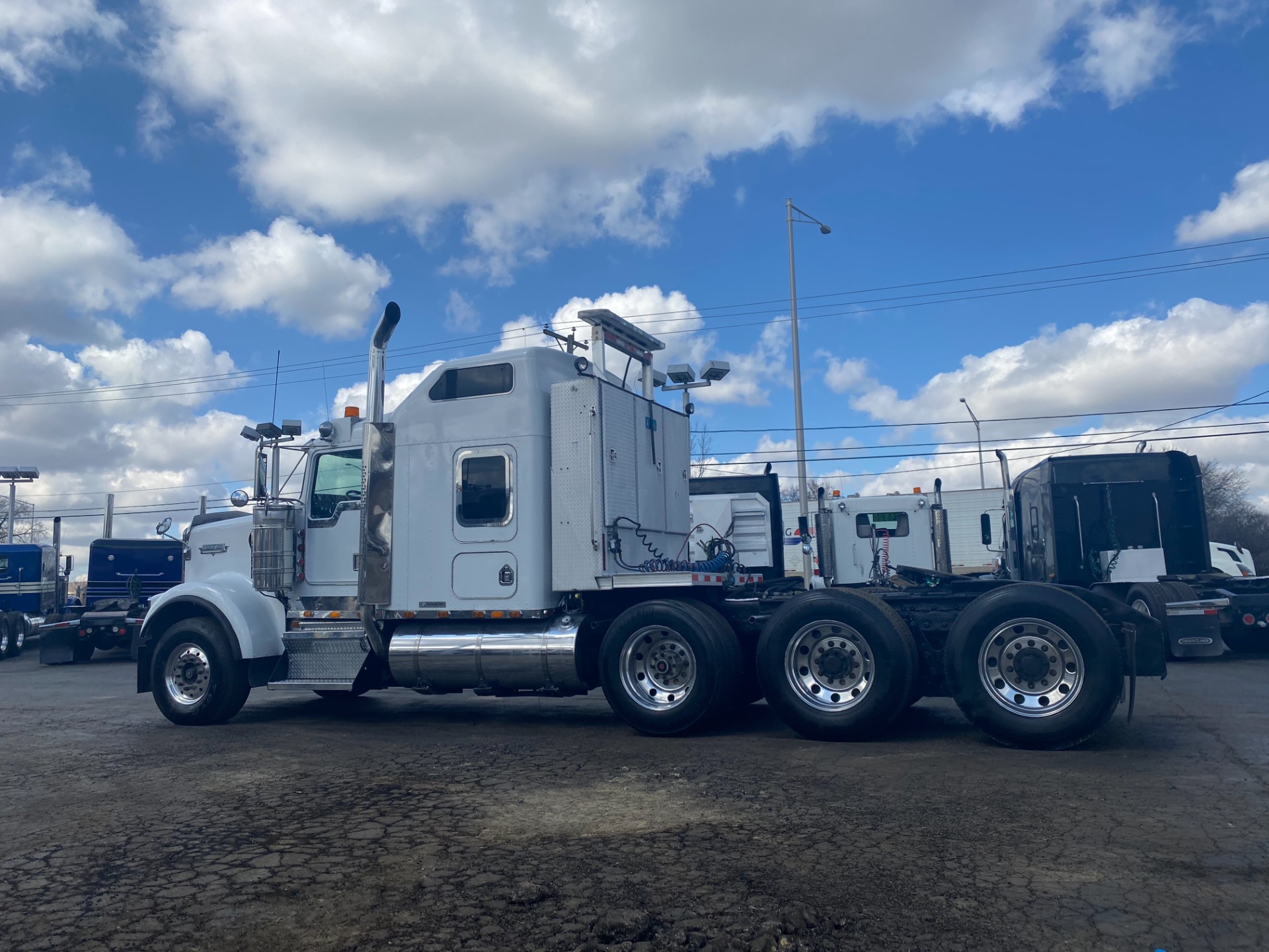 Used 2000 KENWORTH W900 For Sale ($55,800) | Chicago Motor Cars Stock ...