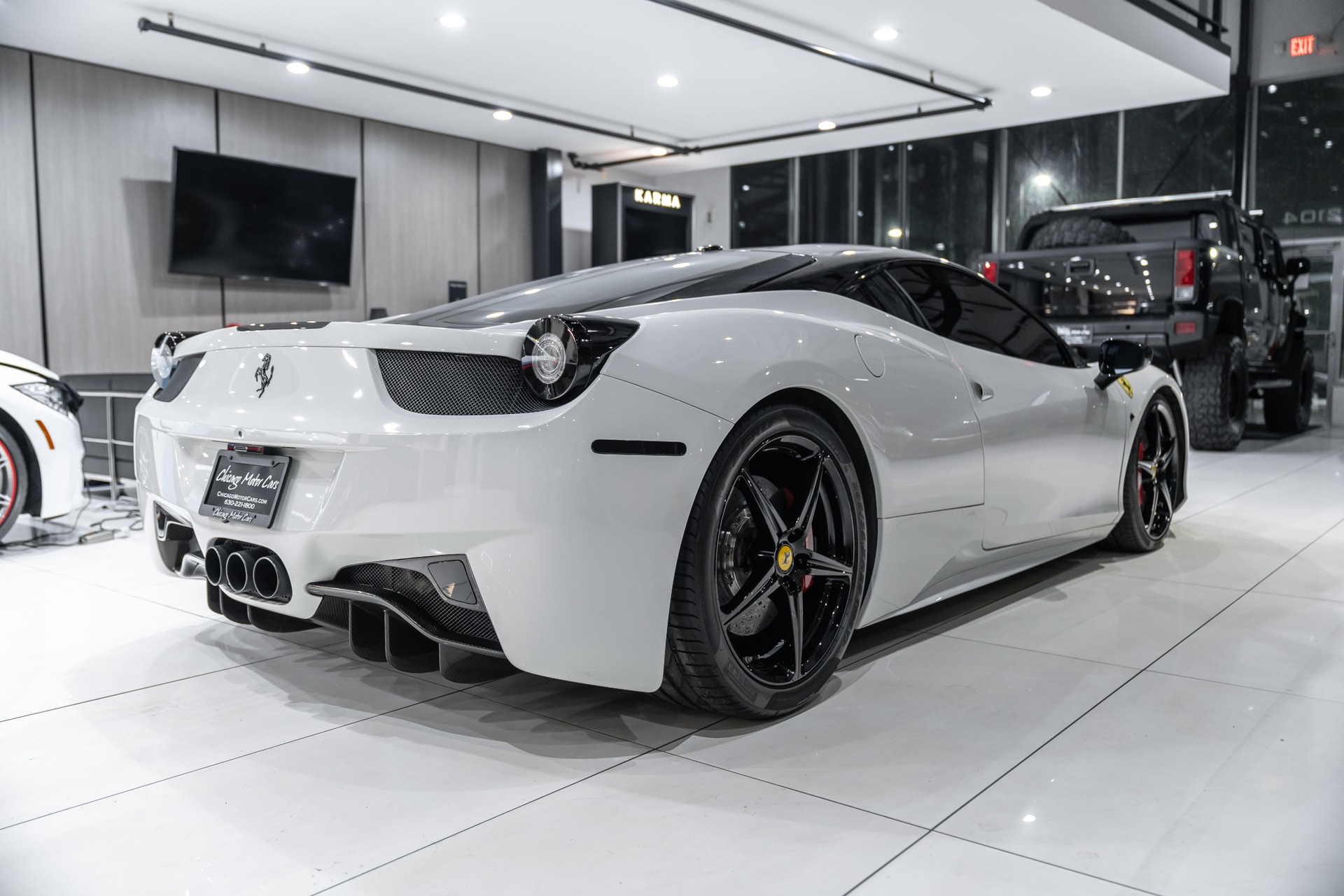 Used-2011-Ferrari-458-Italia-Coupe-RARE-Color-Combo-Carbon-Fiber-Driver-Zone-Novitec-Exhaust-LOADED