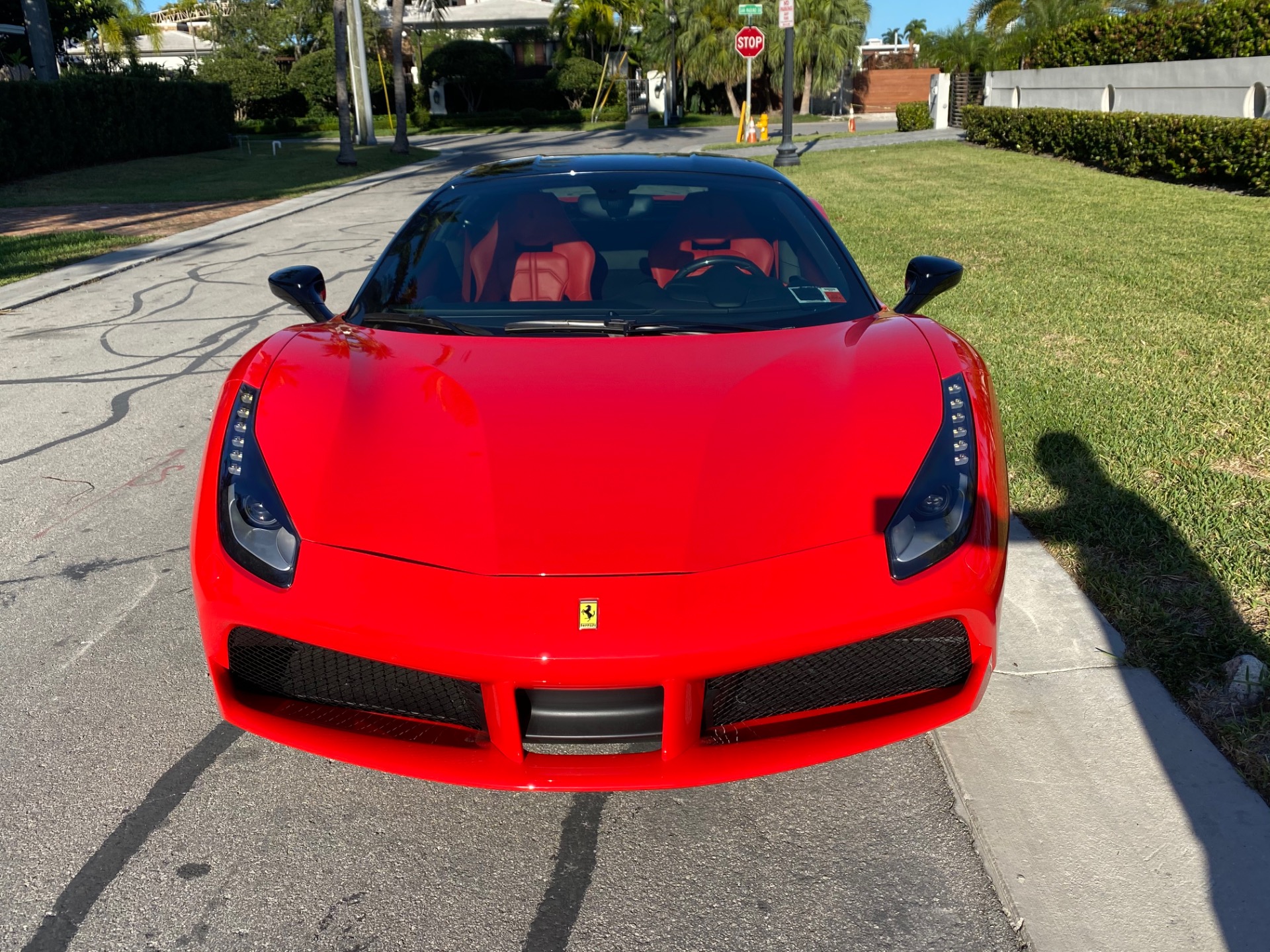 Used-2017-Ferrari-488-GTB-Coupe-LOADED-CARBON-FIBER-RACING-PACKAGE-CARBON-FIBER-RACING-SEATS