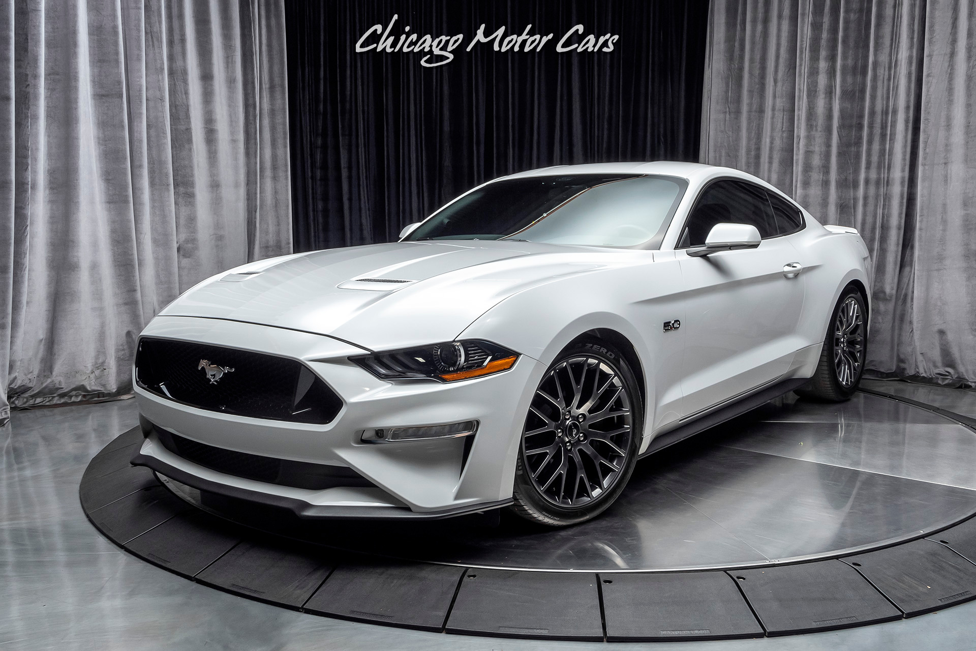 Ford mustang gt premium