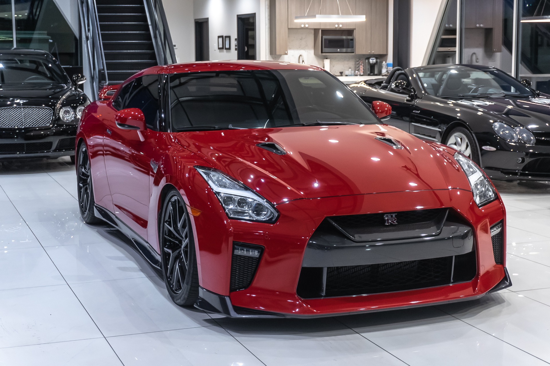 Used 2018 Nissan GT-R Premium Coupe w/COILOVERS READY FOR UPGRADES! For