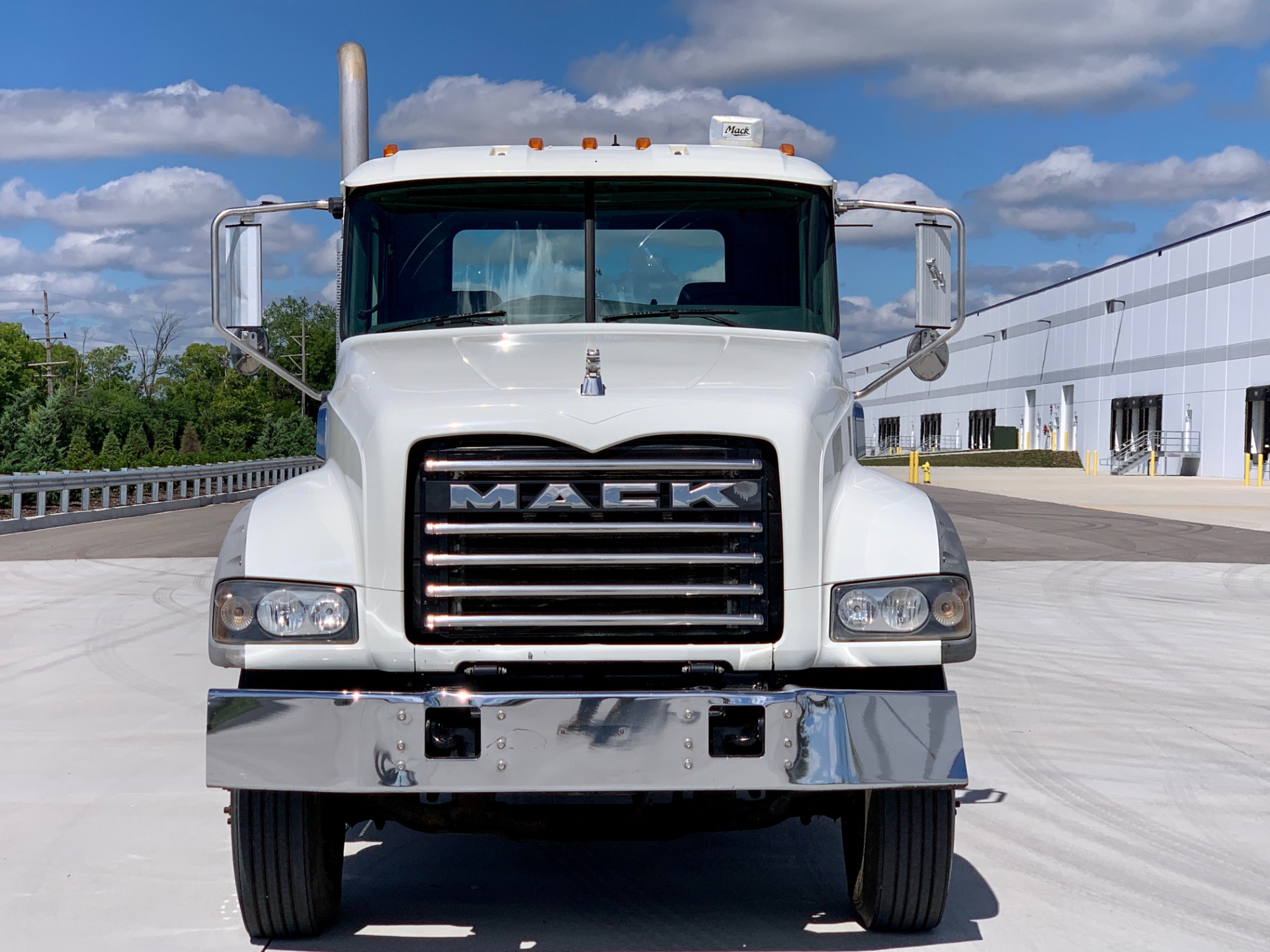 used mack trucks for sale in chicago