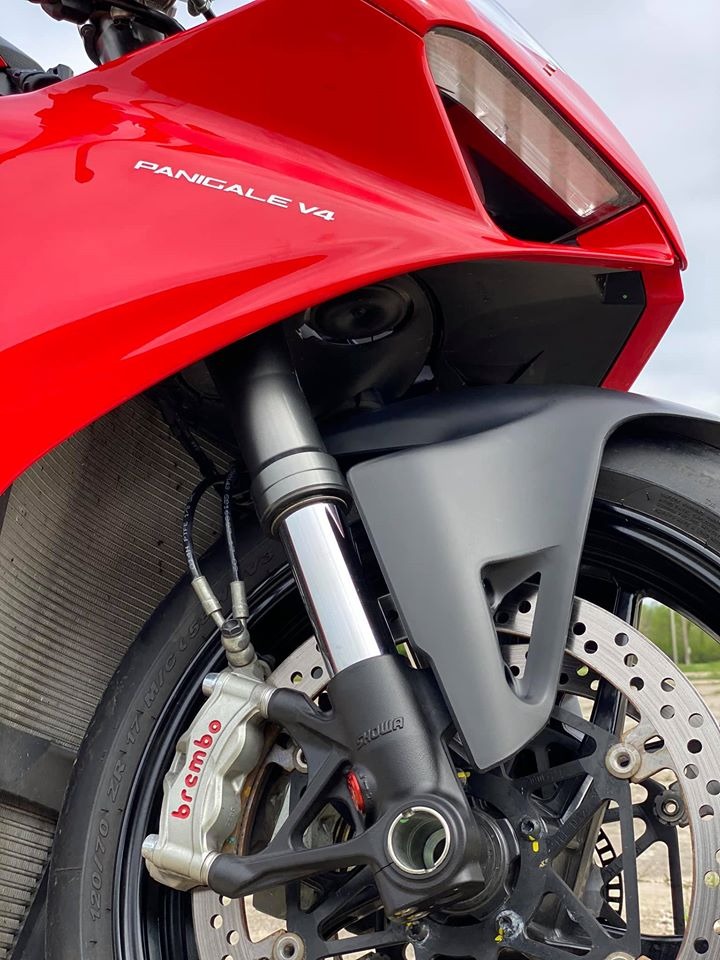 Used-2018-Ducati-Panigale-V4-AKRAPOVIC-EXHAUST---ONLY-2K-MILES