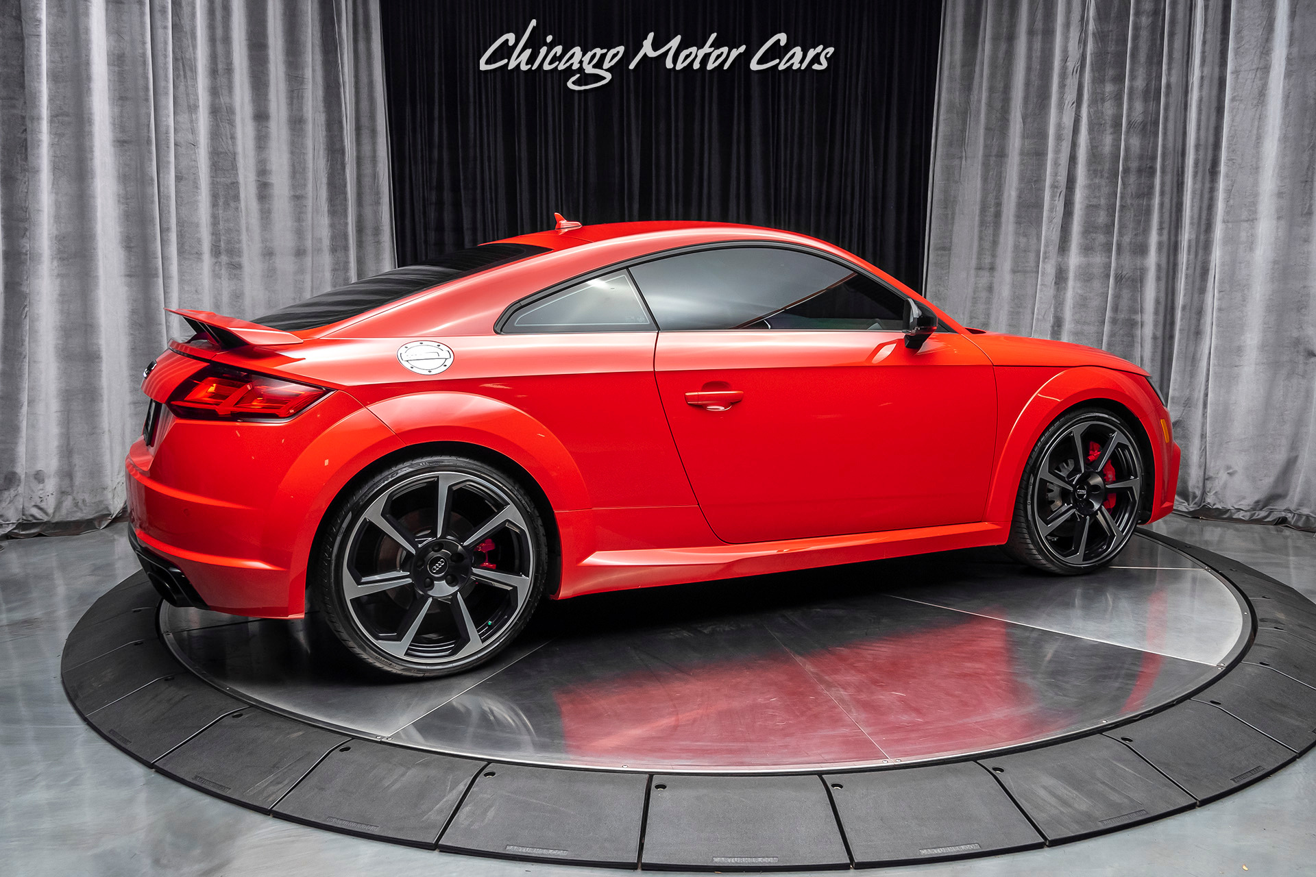 Used 2018 Audi TT RS 2.5T Original MSRP $74k+ TECHNOLOGY PKG! BLACK OPTIC PACKAGE! For Sale (Special Pricing) Chicago Motor Cars Stock #17043A