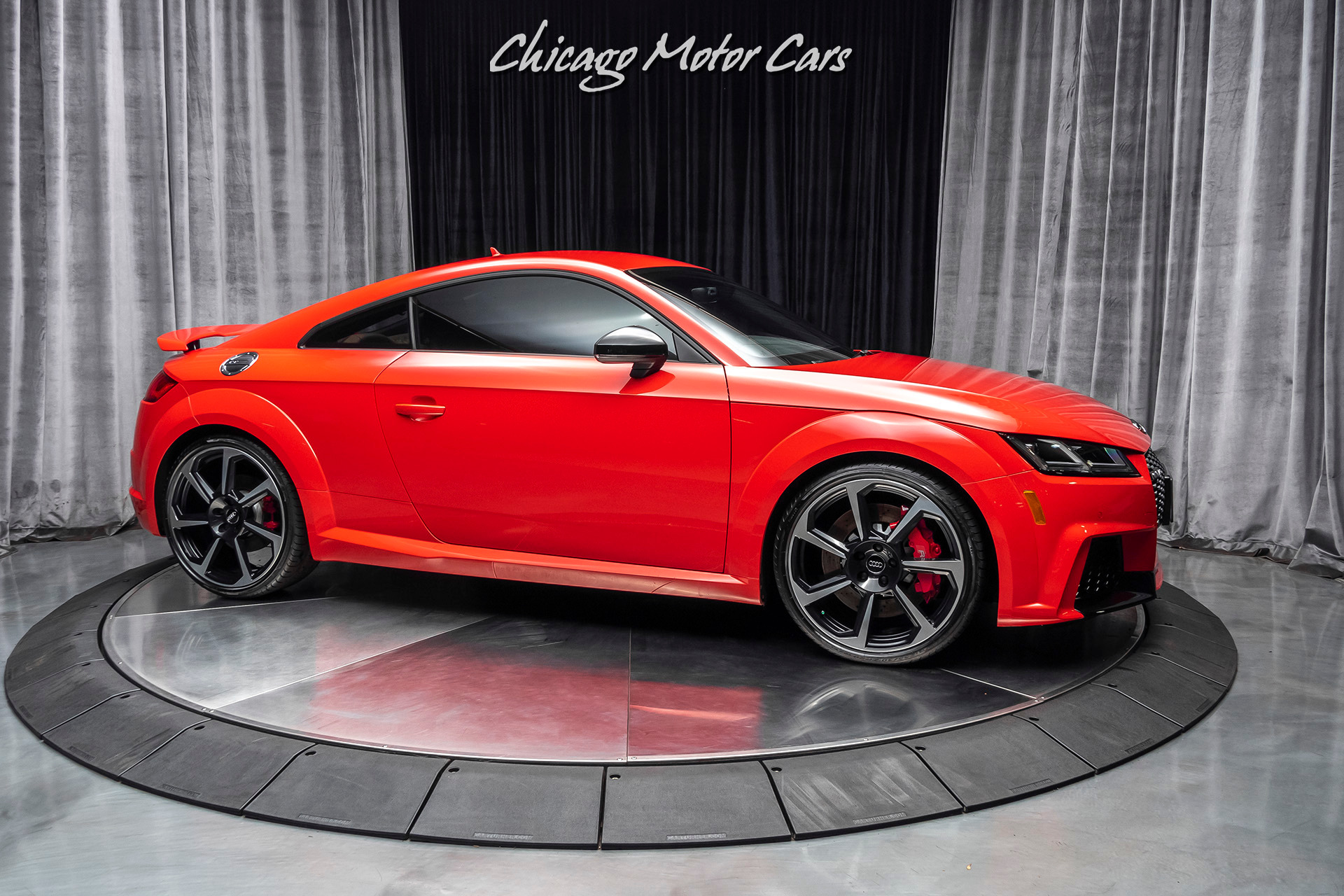 Used 2018 Audi TT RS 2.5T Original MSRP $74k+ TECHNOLOGY PKG! BLACK OPTIC PACKAGE! For Sale (Special Pricing) Chicago Motor Cars Stock #17043A