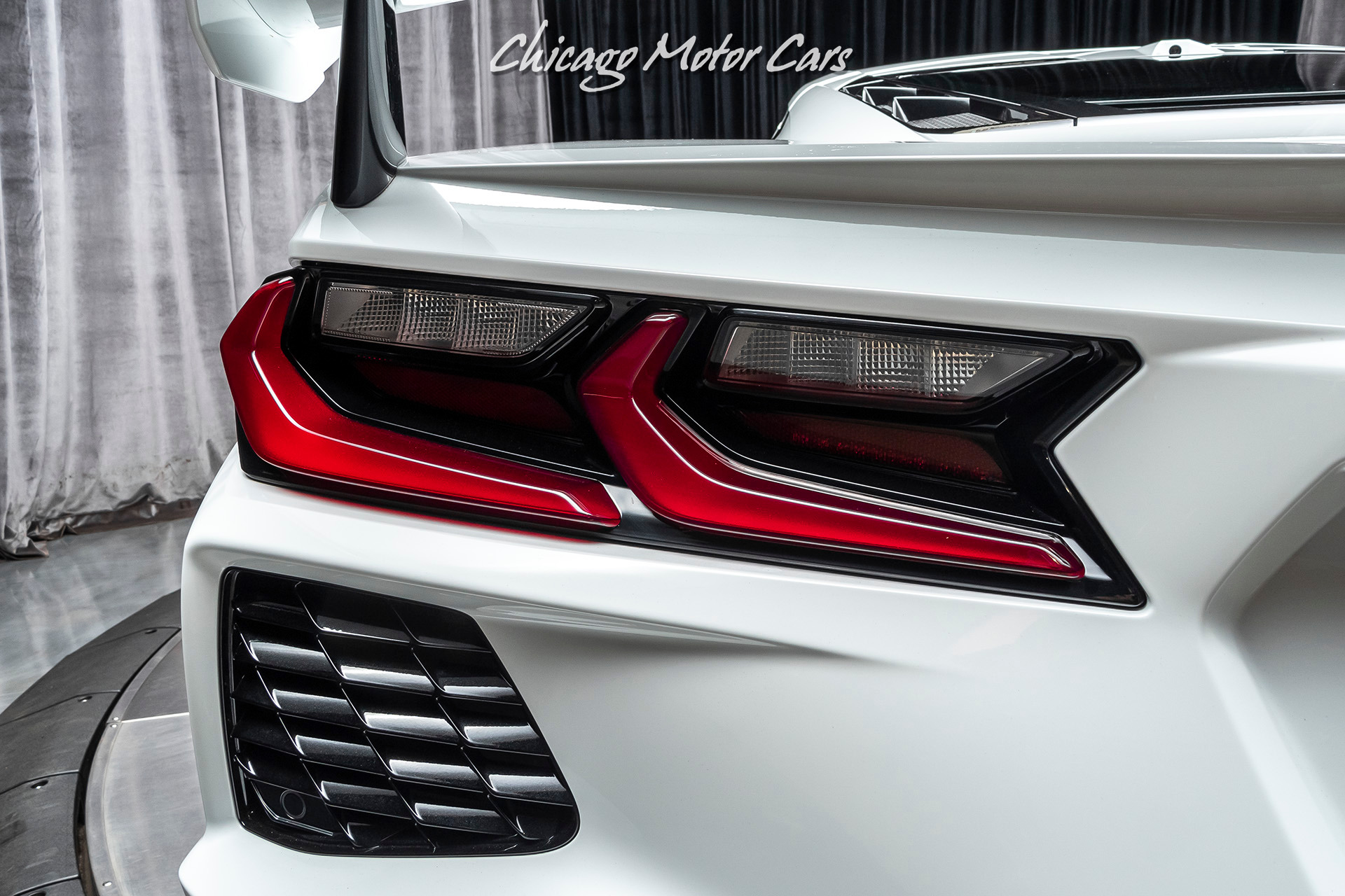 Used-2020-Chevrolet-Corvette-Stingray-3LT-Z51-Coupe---Z51-PERFORMANCE-PKG-WELL-OPTIONED-C8