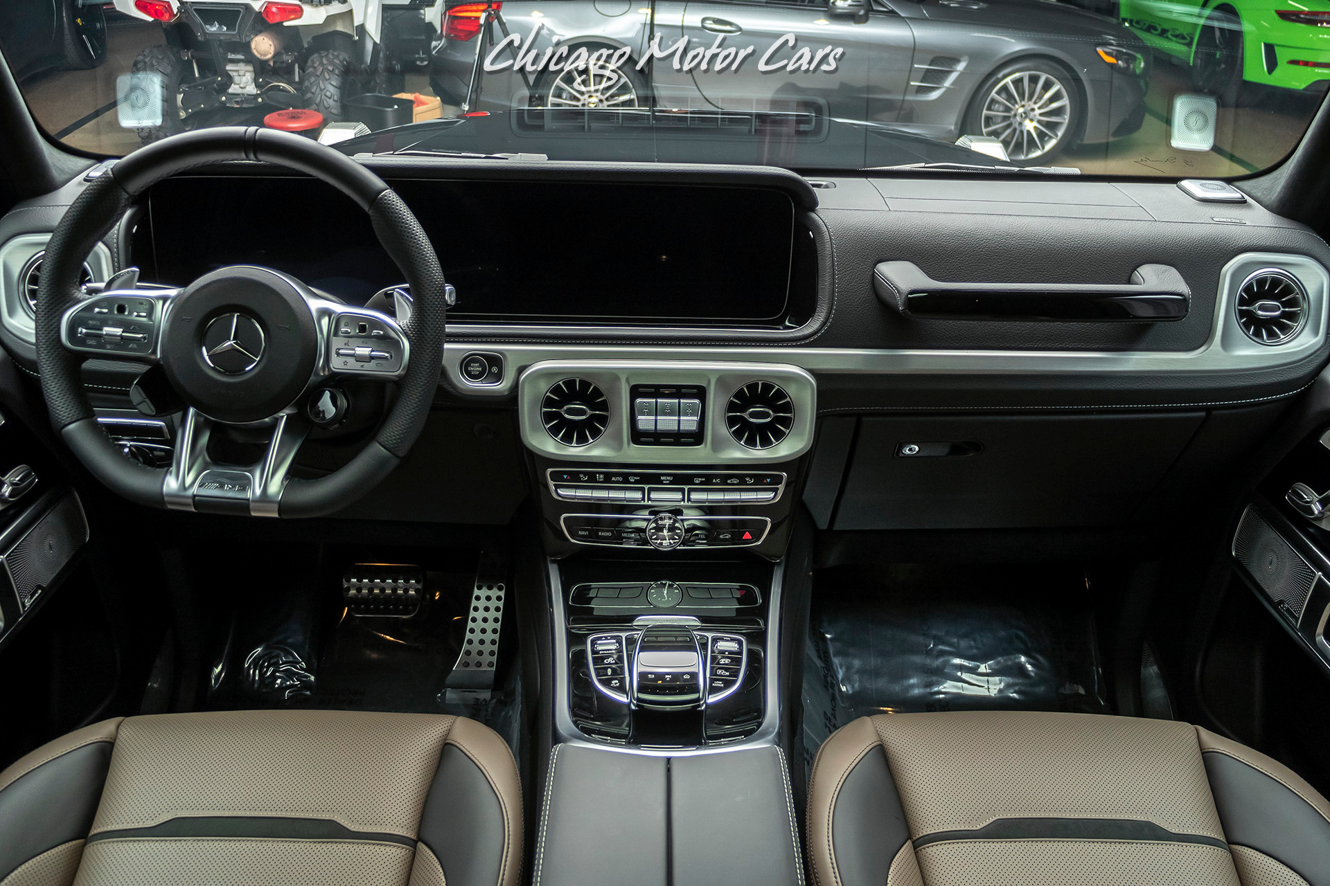 New-2020-Mercedes-Benz-G63-AMG-4-Matic-4-Matic-SUV-RARE-Emerald-Green-Metallic-Beautiful-Color-Combo