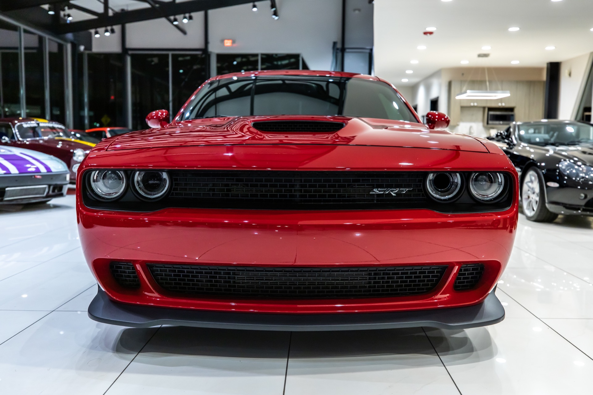 Used-2016-Dodge-Challenger-SRT-Hellcat-8-SPEED-AUTOMATIC-SUNROOF-6K-MILES