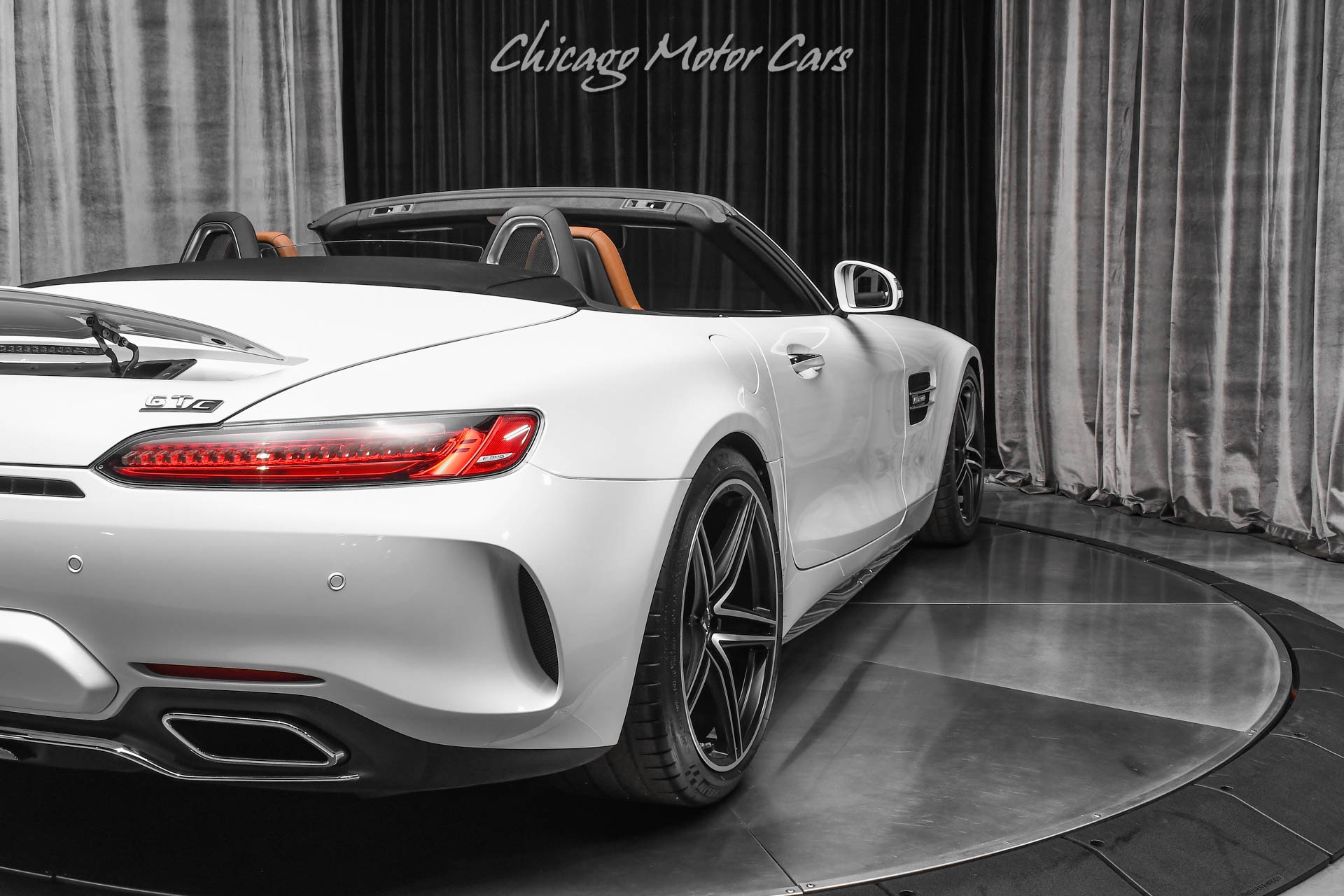 Used-2019-Mercedes-Benz-AMG-GT-C-Roadster-ONLY-14k-Miles-Carbon-Fiber-Trim-MSRP-167K-GORGEOUS-Spec