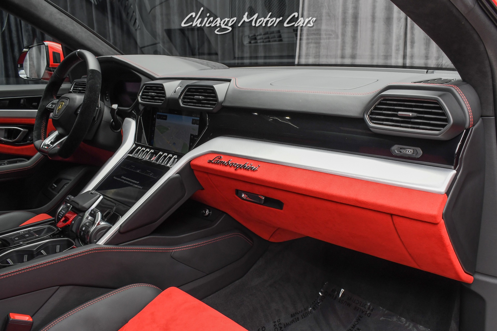 Used 2020 Lamborghini Urus Panoramic Glass Roof! HOT Red/Red Color Combo!  Full ADAS Package! For Sale (Special Pricing) | Chicago Motor Cars Stock  #17601