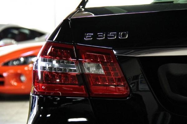 New-2011-Mercedes-Benz-E350-Luxury-4Matic