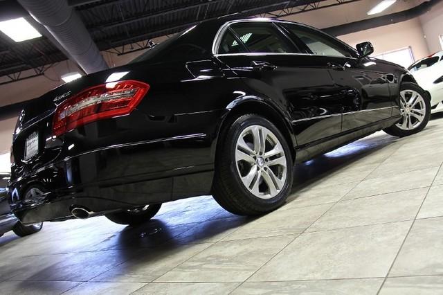 New-2011-Mercedes-Benz-E350-Luxury-4Matic