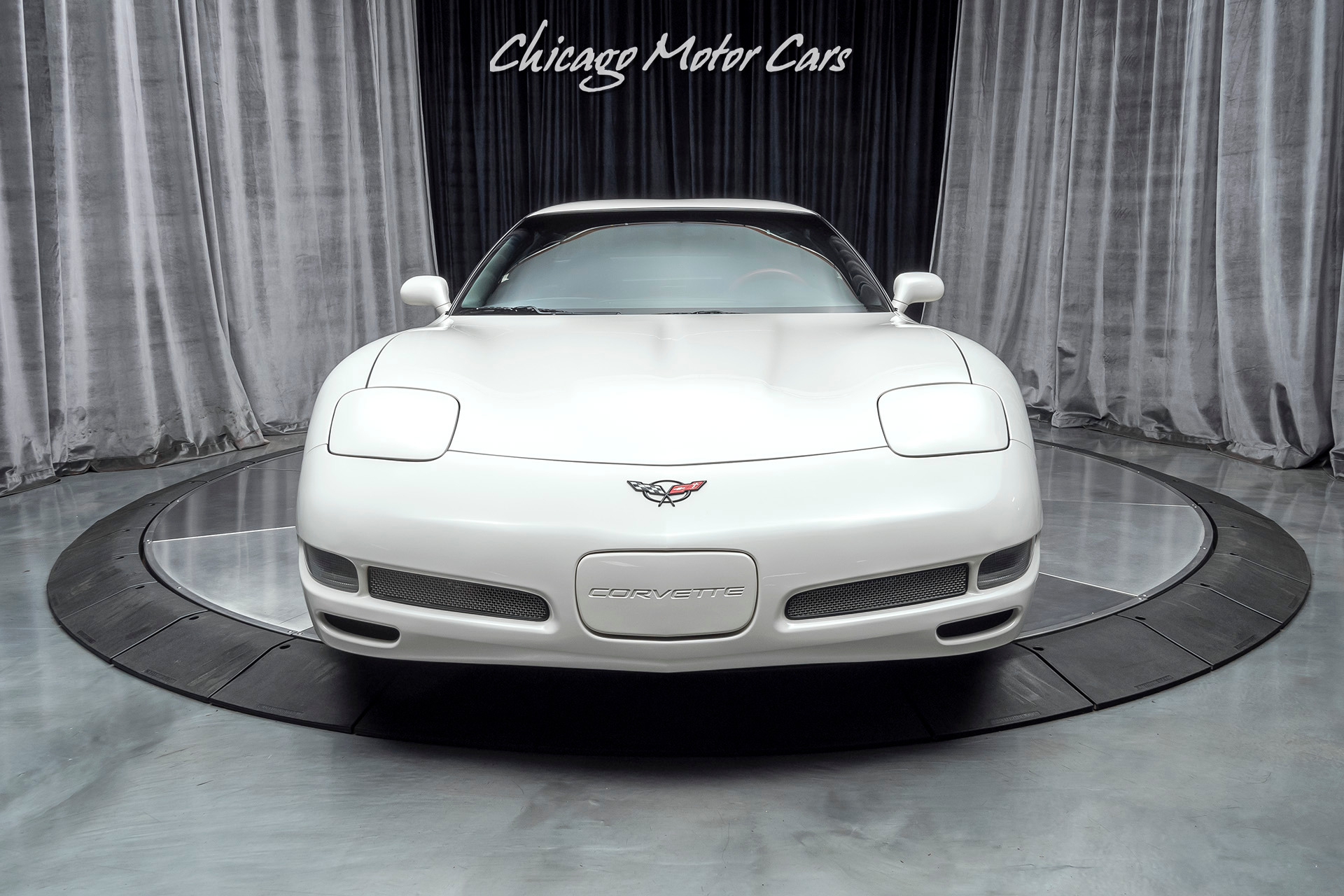 Used-2001-Chevrolet-Corvette-Z06-RARE-SPEEDWAY-WHITE-1-OF-137-COLLECTOR-QUALITY