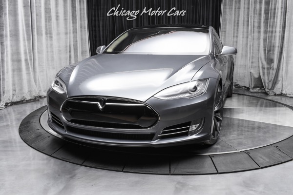 Used-2013-Tesla-Model-S-Performance-Carbon-Fiber-Panoramic-Roof