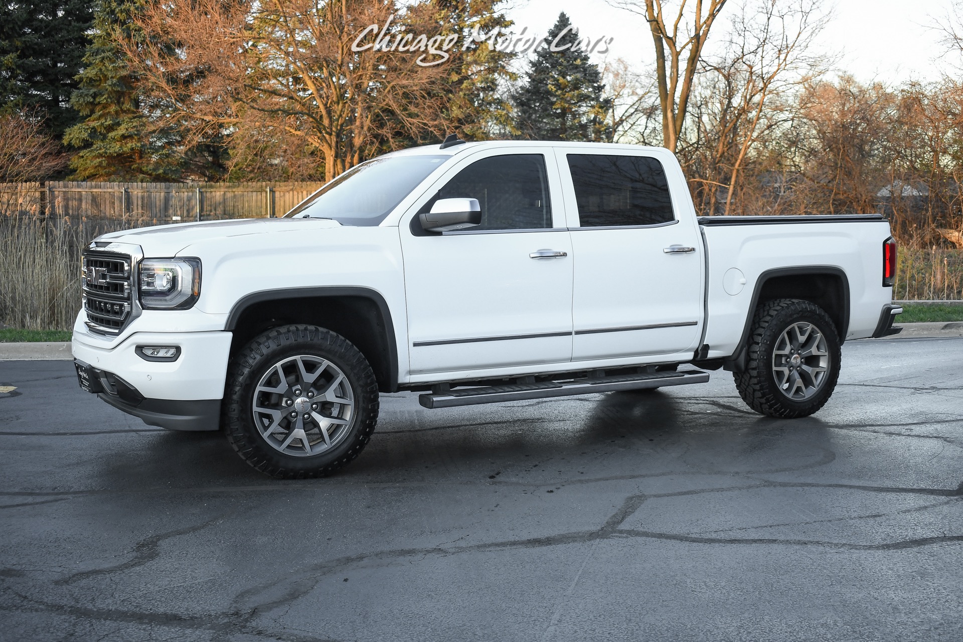 Terrain Gmc Sierra