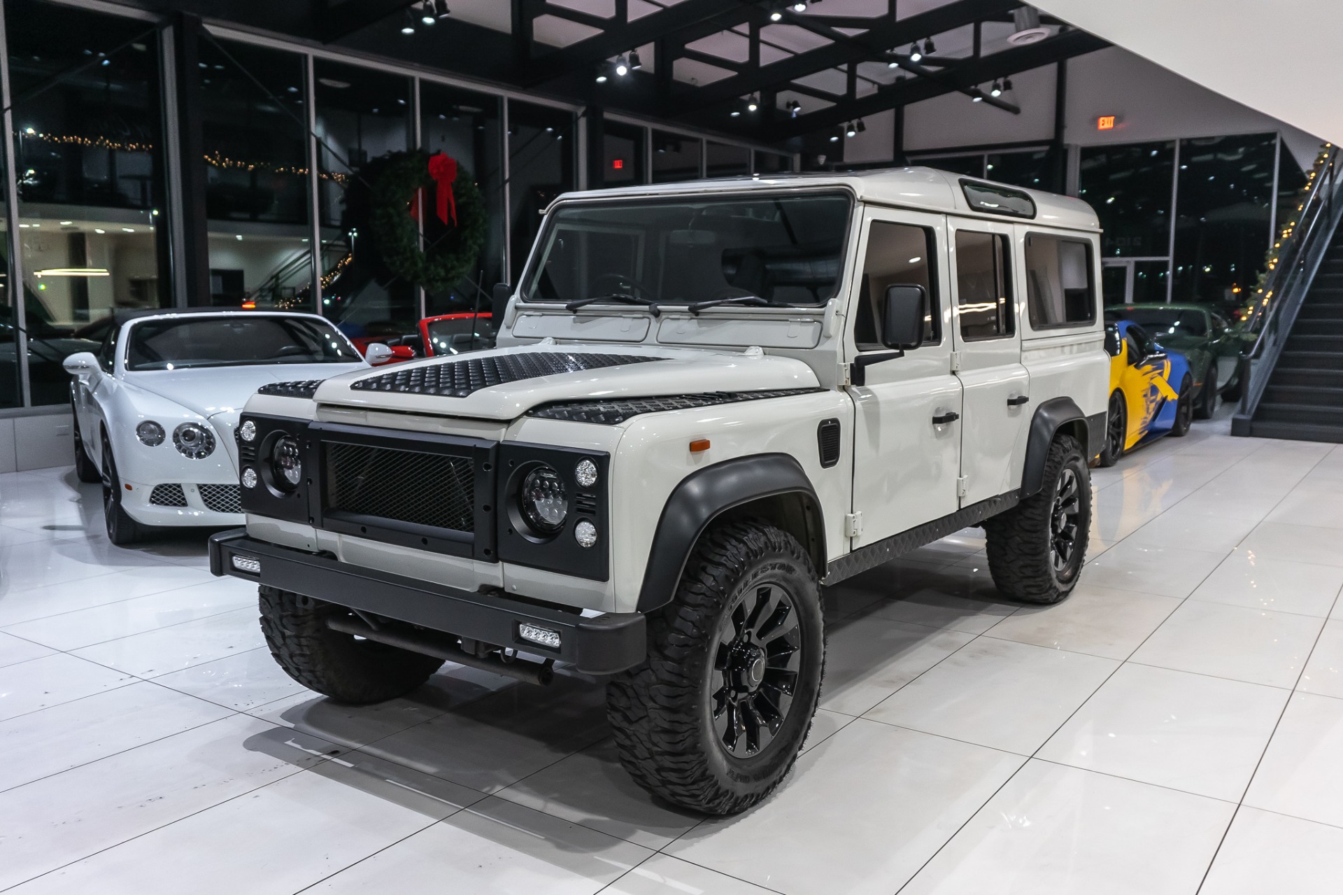 Used 1992 LAND ROVER DEFENDER 110 Locking Center Differential! Dual ...