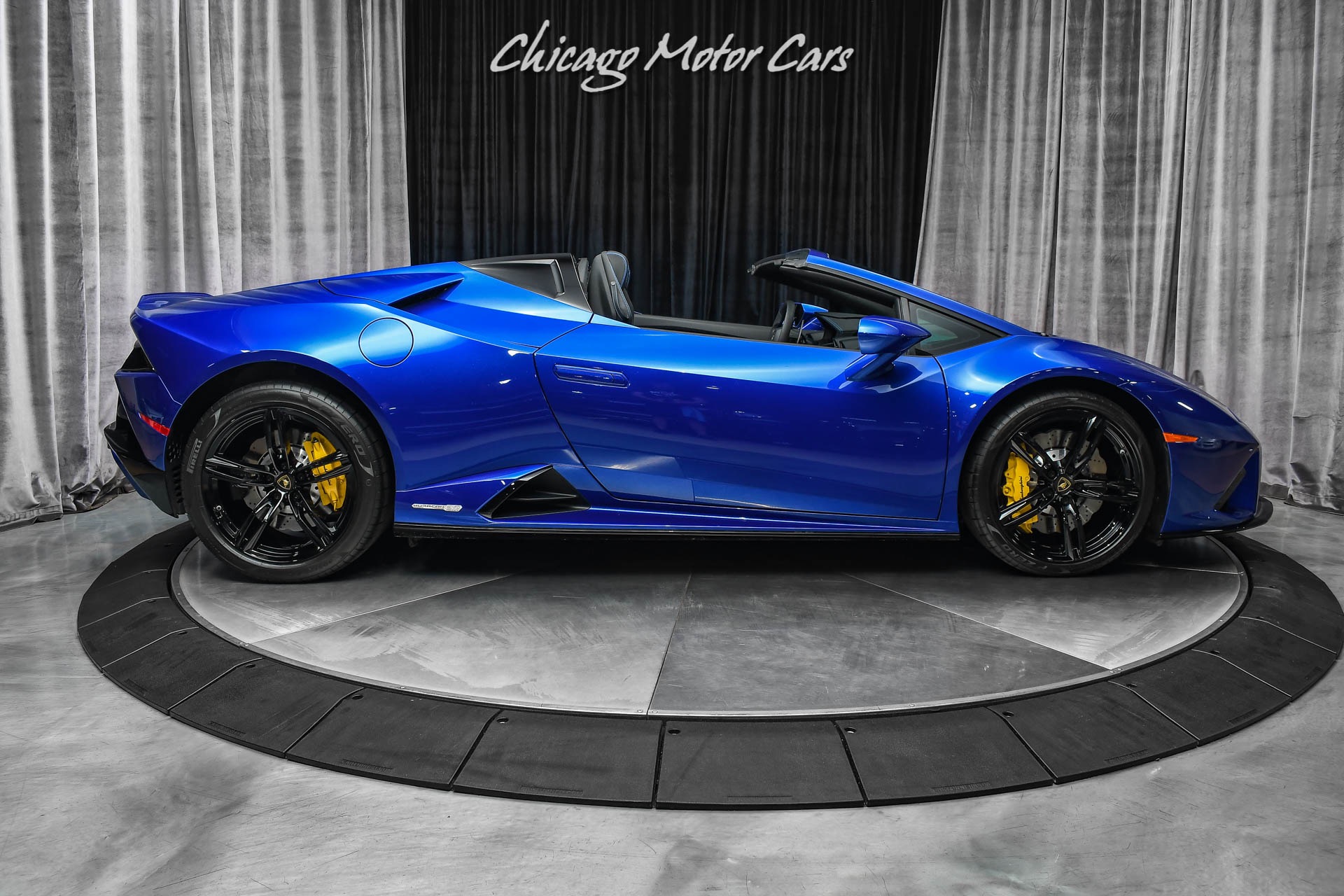 Used 2021 Lamborghini Huracan EVO Spyder Stunning Blu Sideris Paint! Q-Citura  Stitching! For Sale (Special Pricing) | Chicago Motor Cars Stock #19116