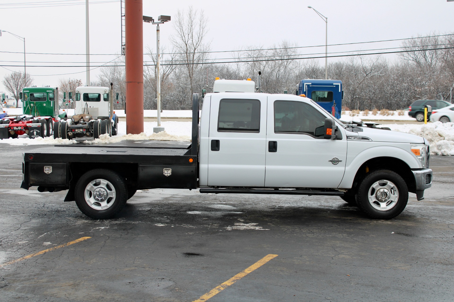 Used 2013 Ford F350 Super Duty XLT 4x4 Diesel Flat Bed with 5th Wheel