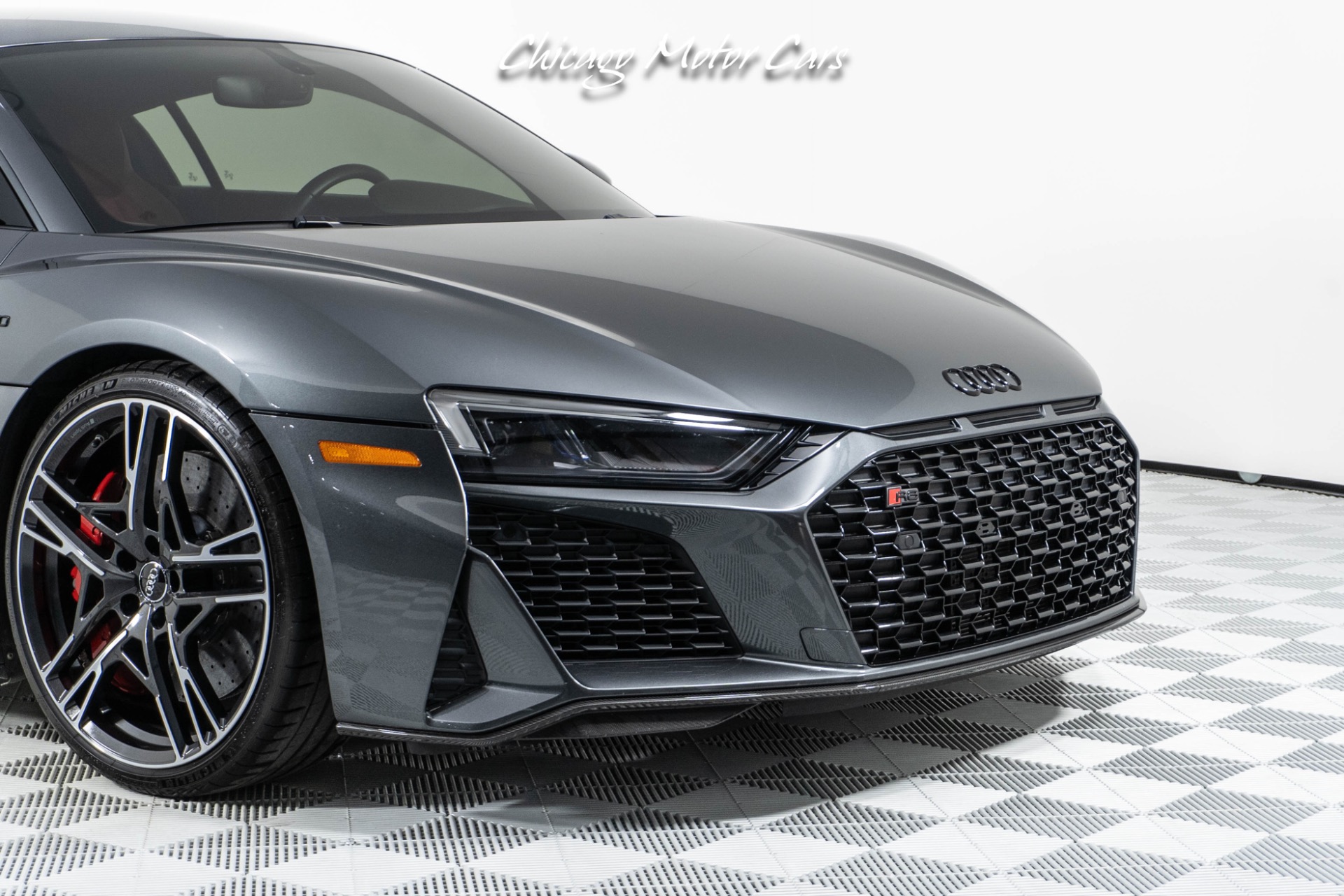 Used-2020-Audi-R8-52-Quattro-V10-Performance-Coupe-Diamond-Stitch-Sport-Pkg-B-O-Sound