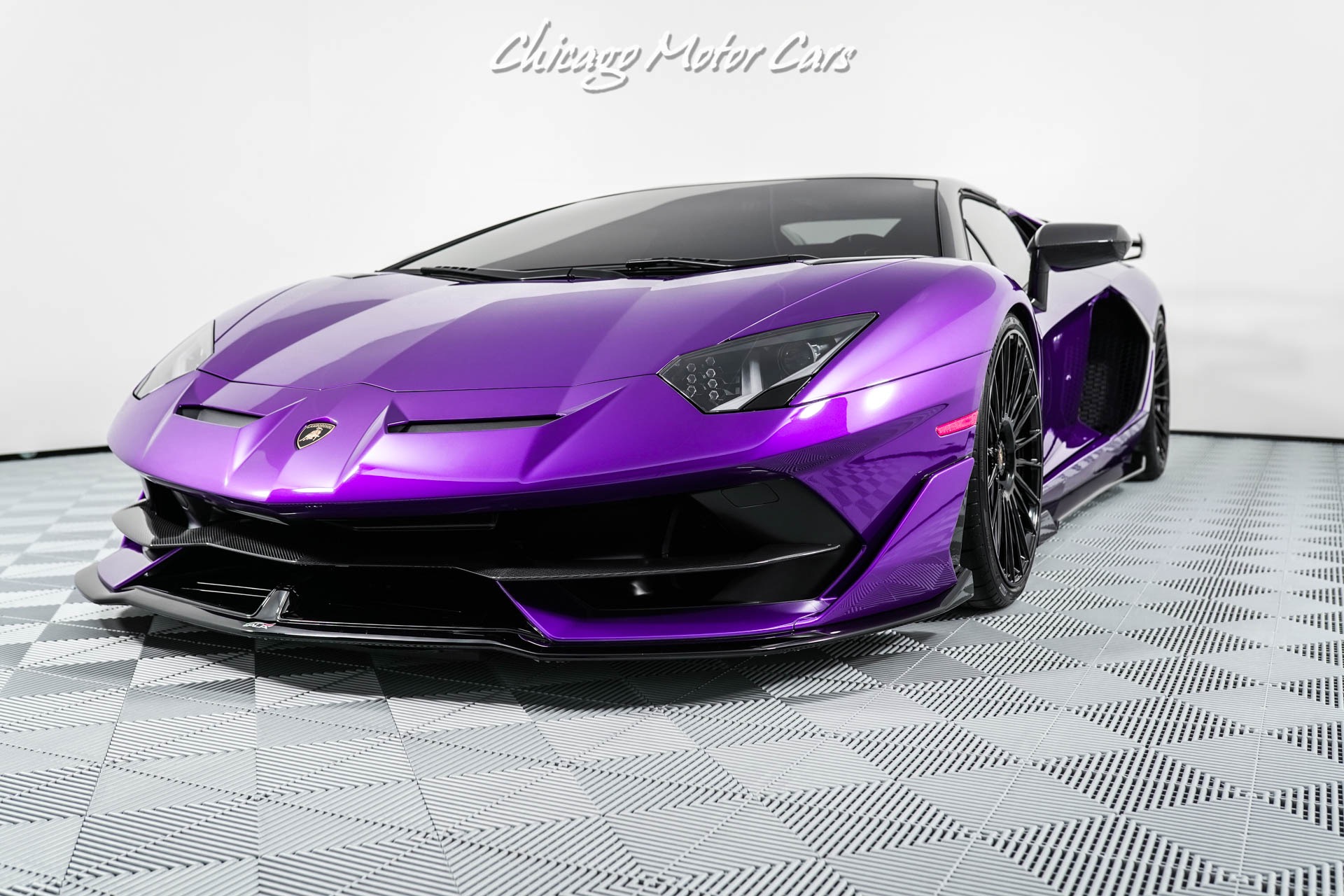 Used-2021-Lamborghini-Aventador-SVJ-Roadster-LP770-4-RARE-Viola-Pasifae-Tons-of-Carbon-Fiber