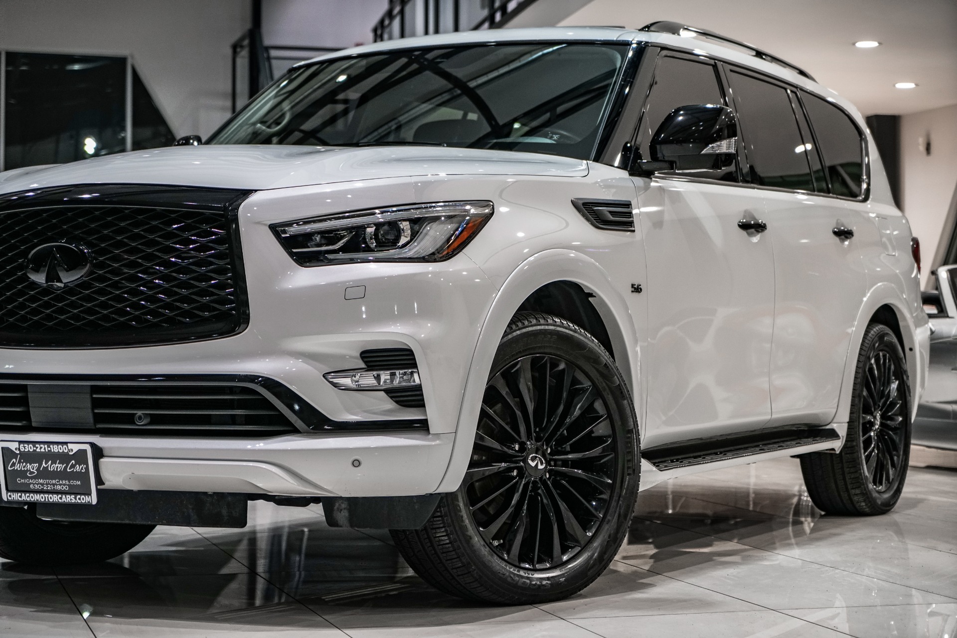 Used 2018 INFINITI QX80 AWD LOADED! REAR ENTERTAINMENT! ONE OWNER! REAR