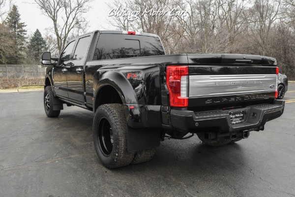 Used-2019-Ford-F-350-Super-Duty-Limited-Lifted-and-Upgraded-Wheels-PowerStroke-67L-Diesel