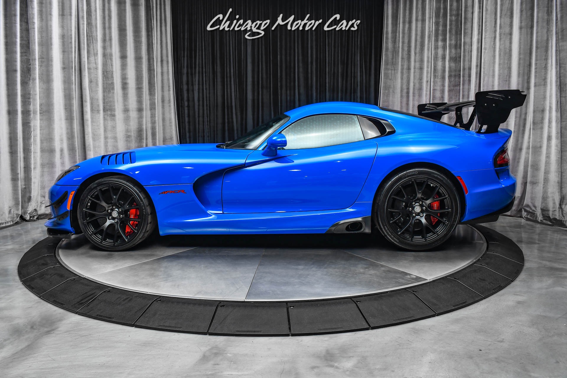 Used-2016-Dodge-Viper-ACR-Extreme-Aero-Package-ONLY-11-MILES-COMPETITION-BLUE