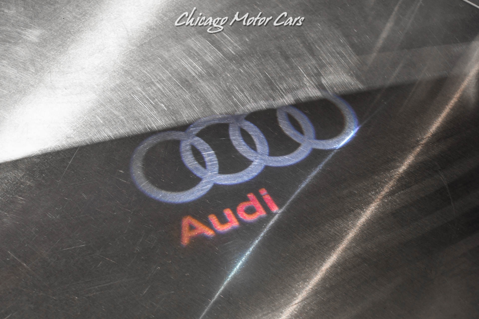 Audi car logo modified luminous creative four-ring decorative car logo  lights dynamic center grid A3A4LA6Q5Q3 front car logo