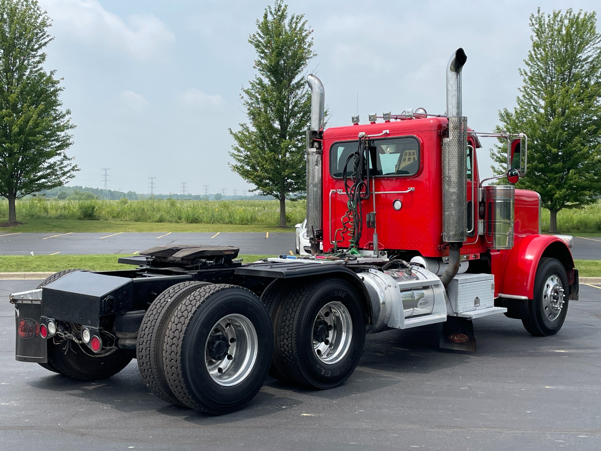 Used 2009 Peterbilt 389 Day Cab - Cummins ISX - 485 Horsepower - 18 ...