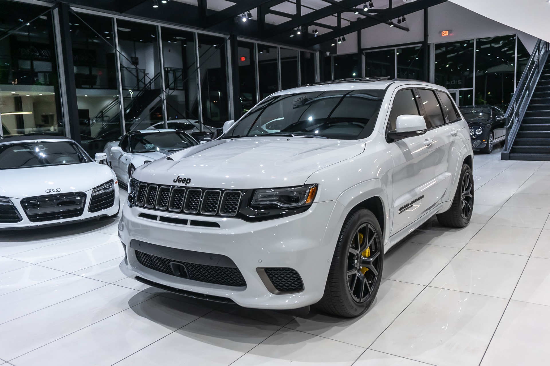 Used 2021 Jeep Grand Cherokee Trackhawk Only 114 Miles! Panoramic ...