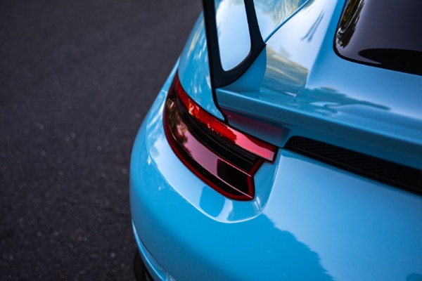 Used-2018-Porsche-911-GT2-RS-Weissach-Package-PTS-GULF-BLUE-Only-991-Miles-Collector-Quality