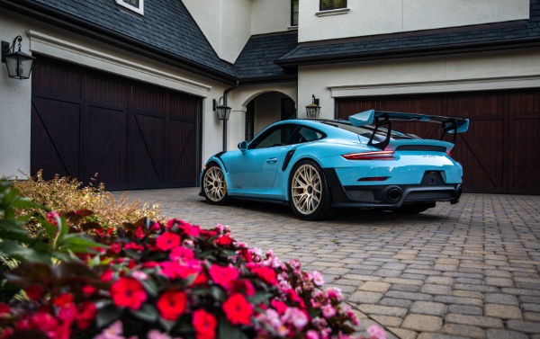 Used-2018-Porsche-911-GT2-RS-Weissach-Package-PTS-GULF-BLUE-Only-991-Miles-Collector-Quality