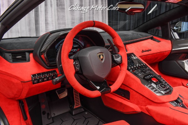 Used-2021-Lamborghini-Aventador-SVJ-Roadster-RARE-AD-PERSONAM-INTERIOR---EXTERIOR-ONLY-1500-MILES-LOADED