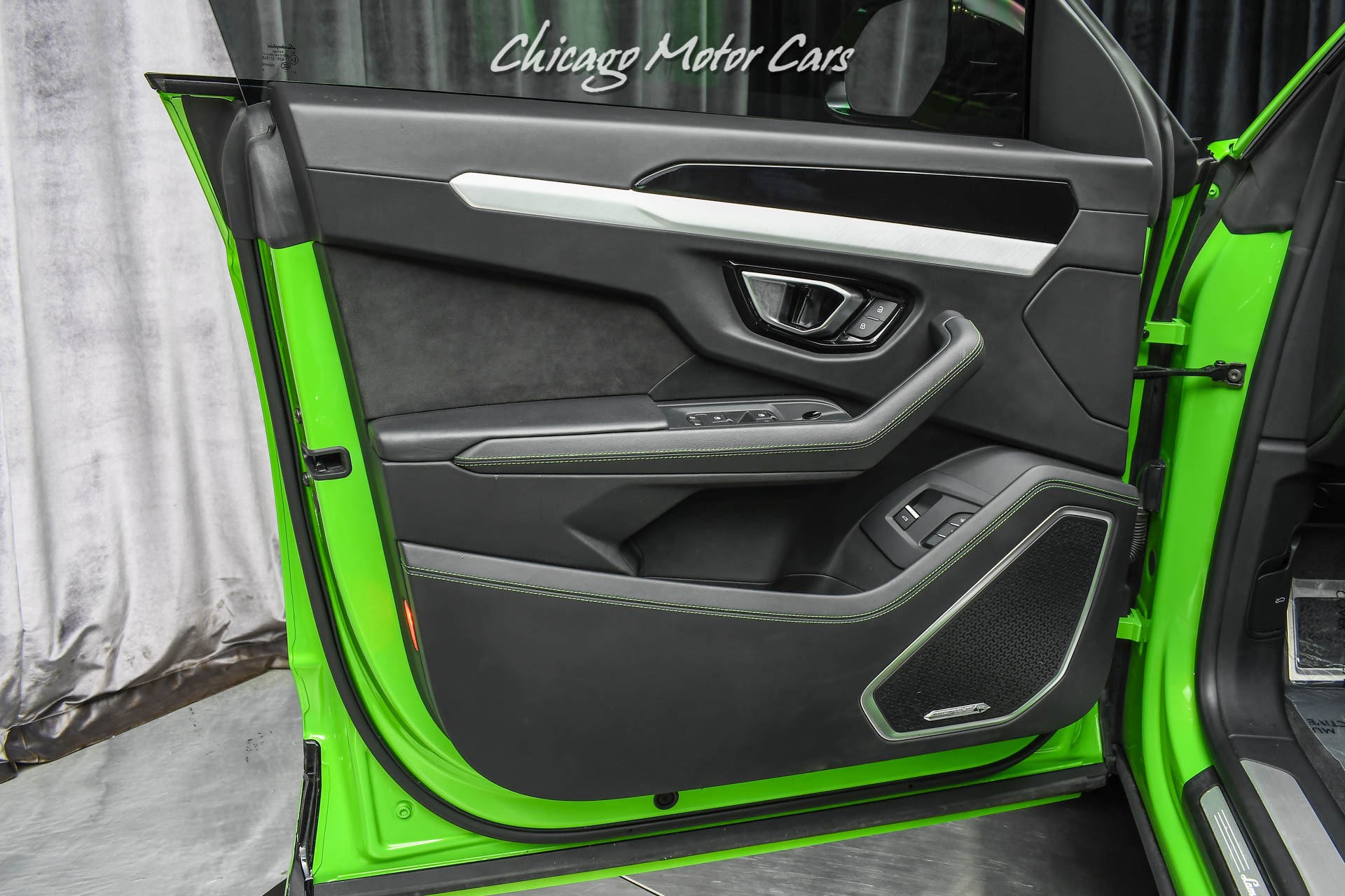 Used-2021-Lamborghini-Urus-SUV-Verde-Mantis-Pearl-NOVITEC-WIDEBODY-Ryft-Exhaust-42K-in-Options