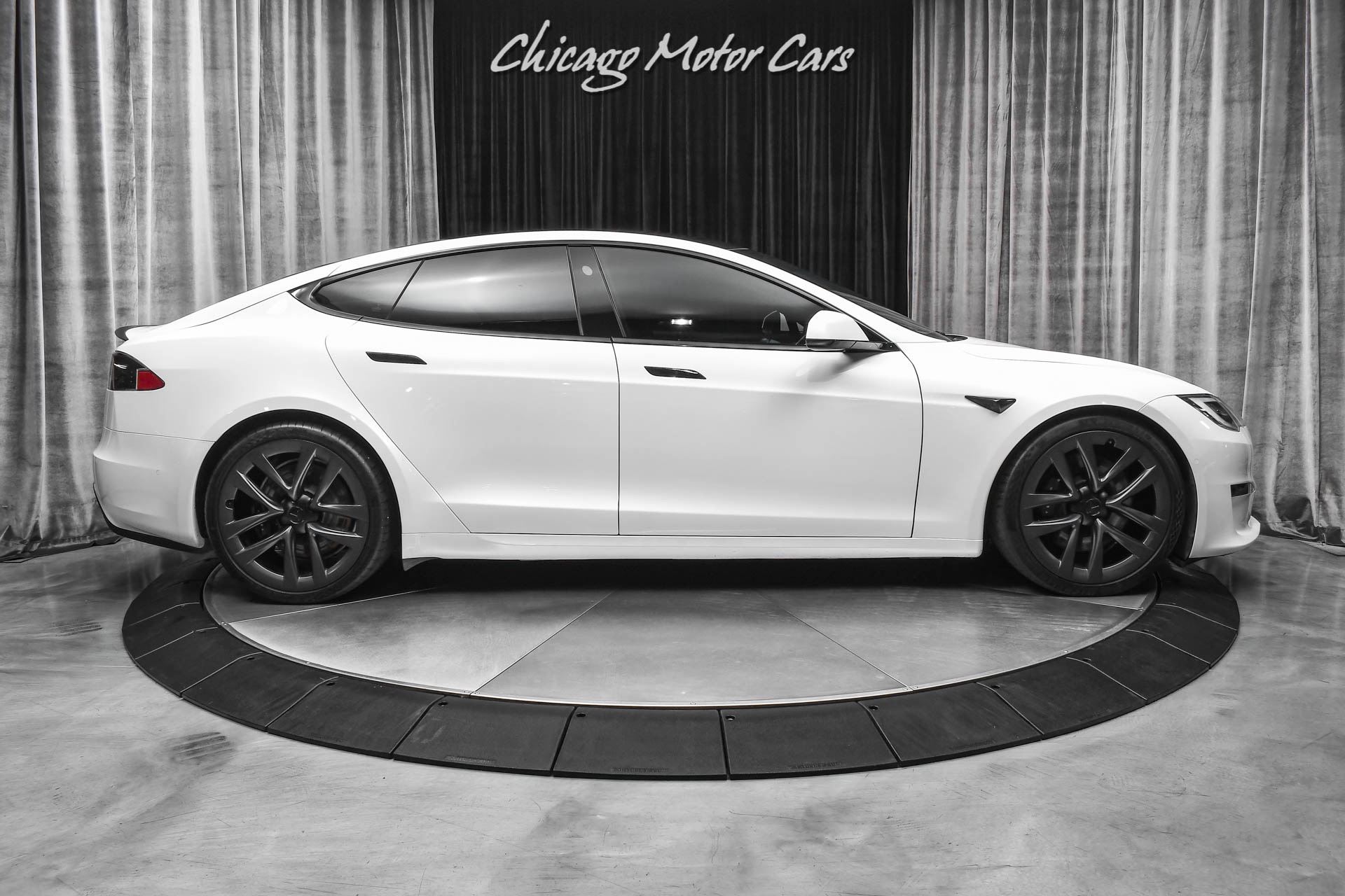 Used 21 Tesla Model S Plaid Sedan Autopilot Low Miles Worlds Quickest Production Sedan For Sale Special Pricing Chicago Motor Cars Stock 187a