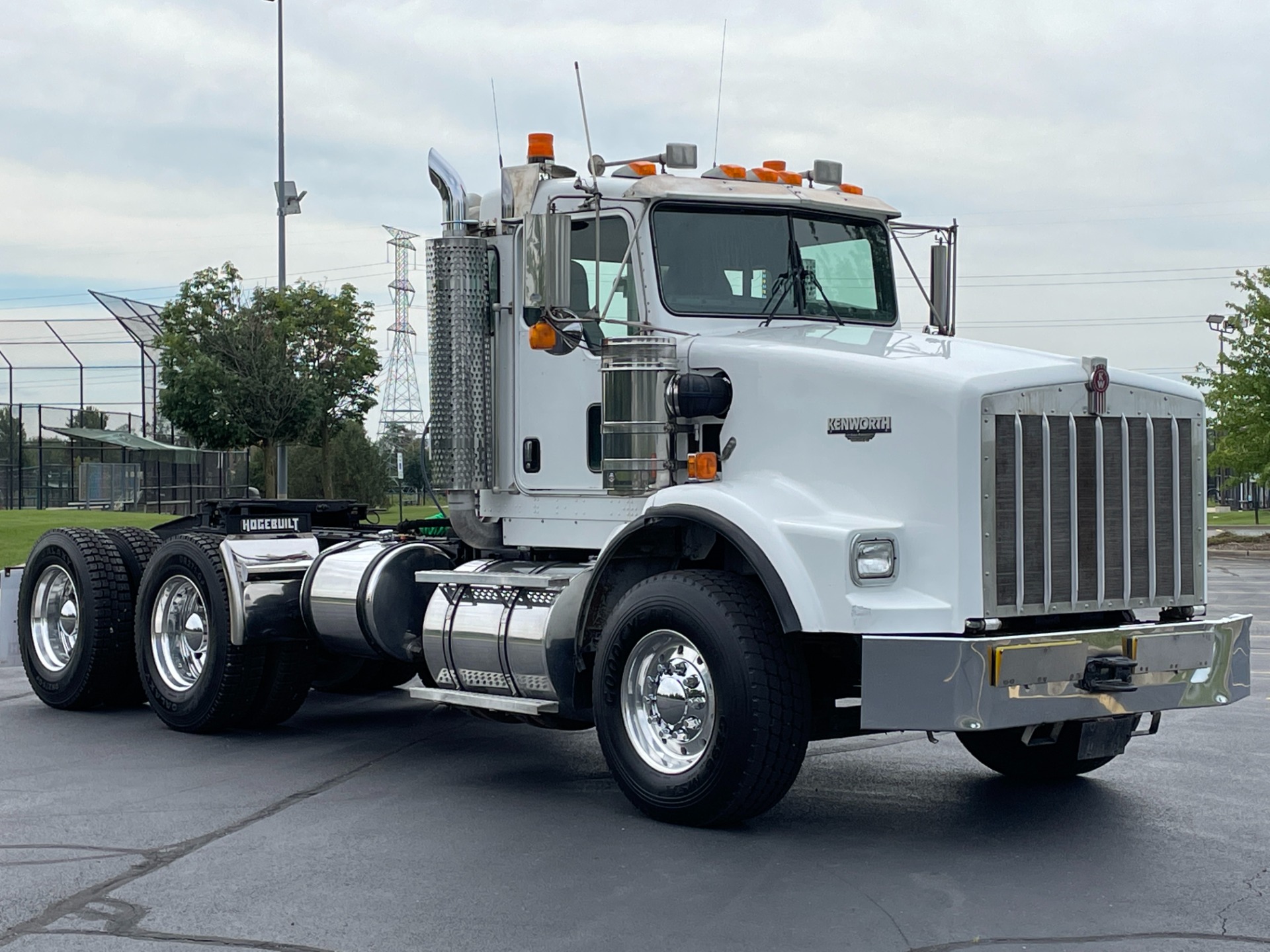 Used 2003 Kenworth T800 Wide Nose Day Cab-CAT C15-525HP-18 Speed-46K ...