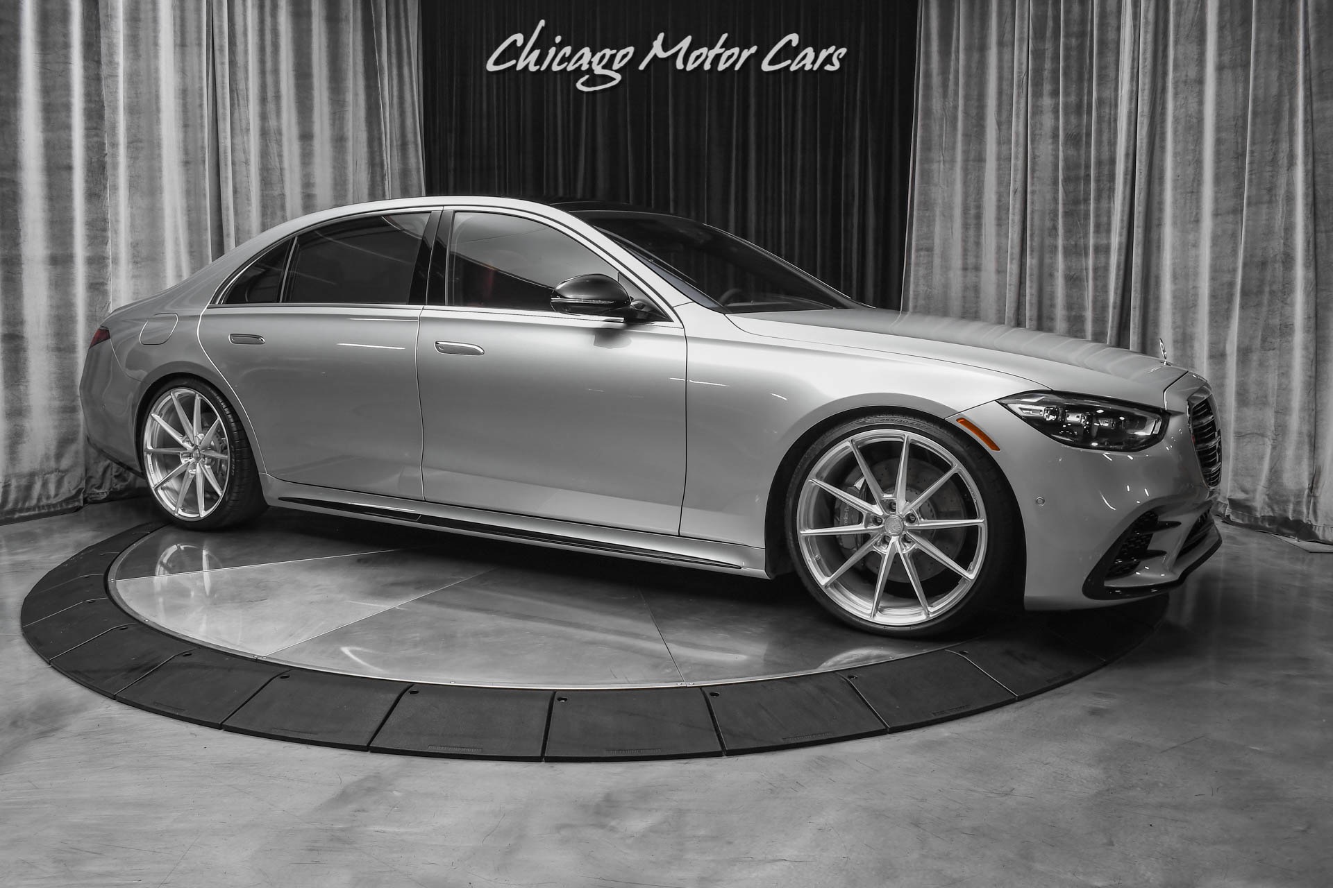 Used-2021-Mercedes-Benz-S580-4-Matic-AMG-Line-Anrky-Wheels-New-Body-Style-Only-60-Miles-LOADED