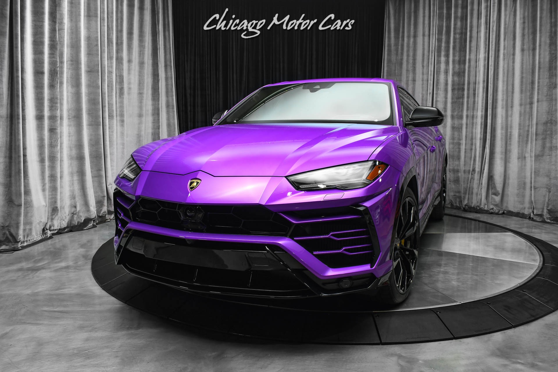 Used 2021 Urus Only 38 Miles! For Sale (369,800) Chicago