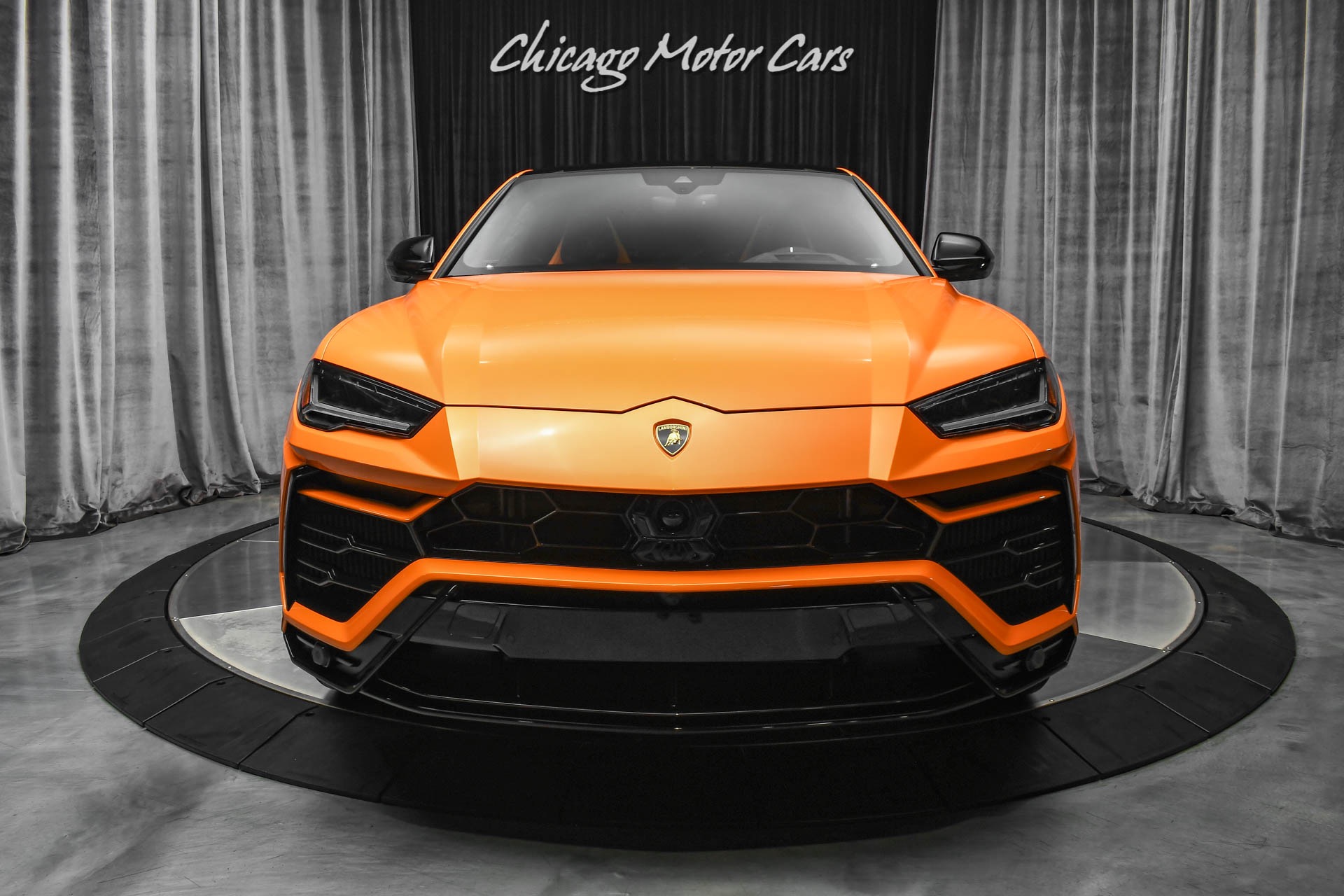 Lamborghini urus sound