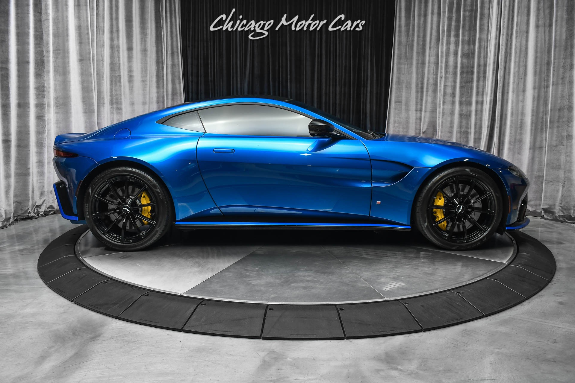 Used-2019-Aston-Martin-Vantage-Coupe-MSRP-190819-Hard-LOADED-Serviced-MING-BLUE