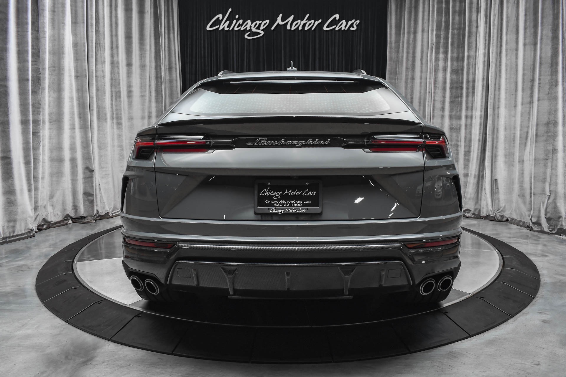 Used-2021-Lamborghini-Urus-SUV-HUGE-MSRP-LOADED-Full-PPF-RARE-Paint-Akrapovic-Exhaust