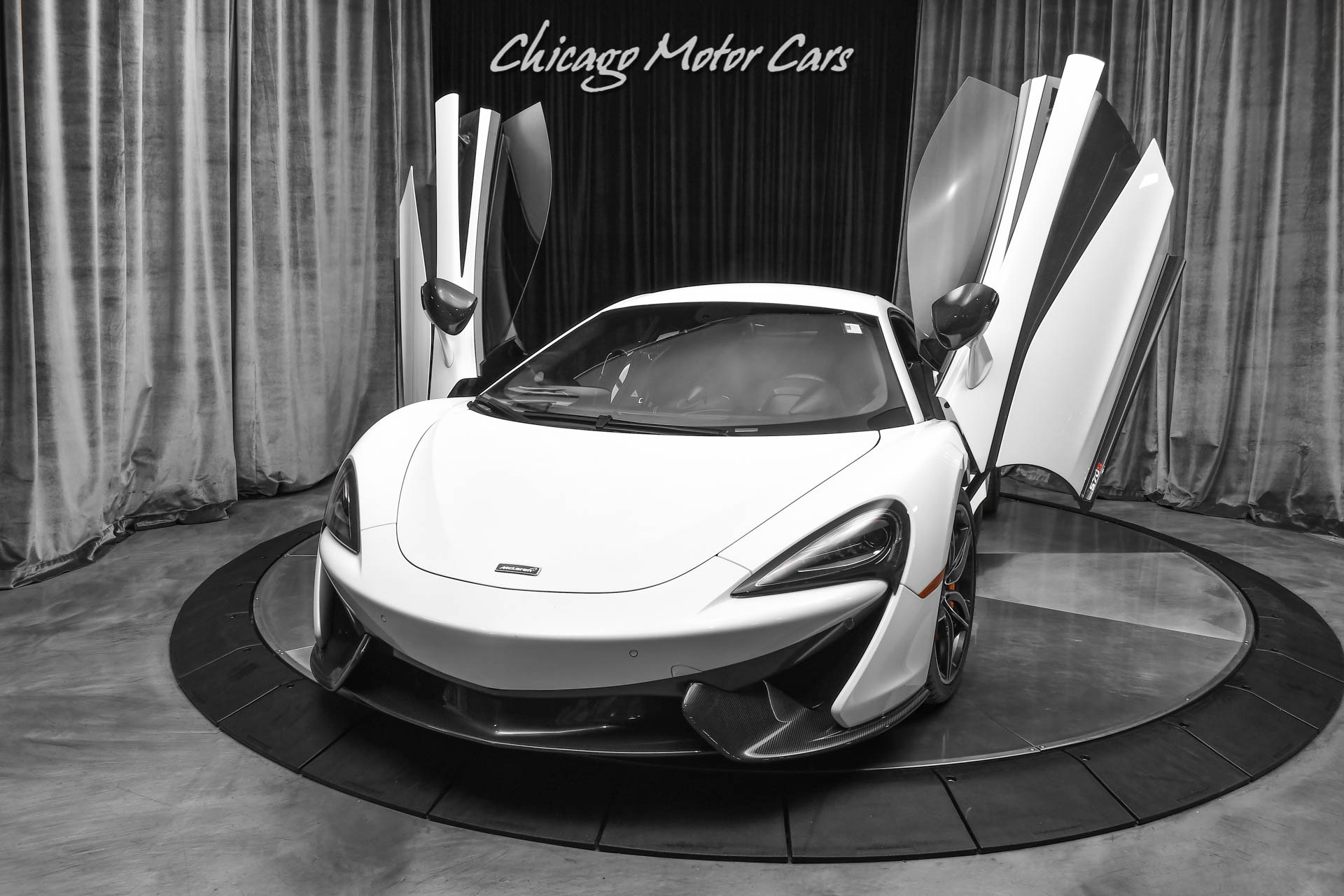 Used-2016-McLaren-570S-Carbon-Fiber-Front-Lift-B-W-Premium-Sound-System-Full-Front-PPF