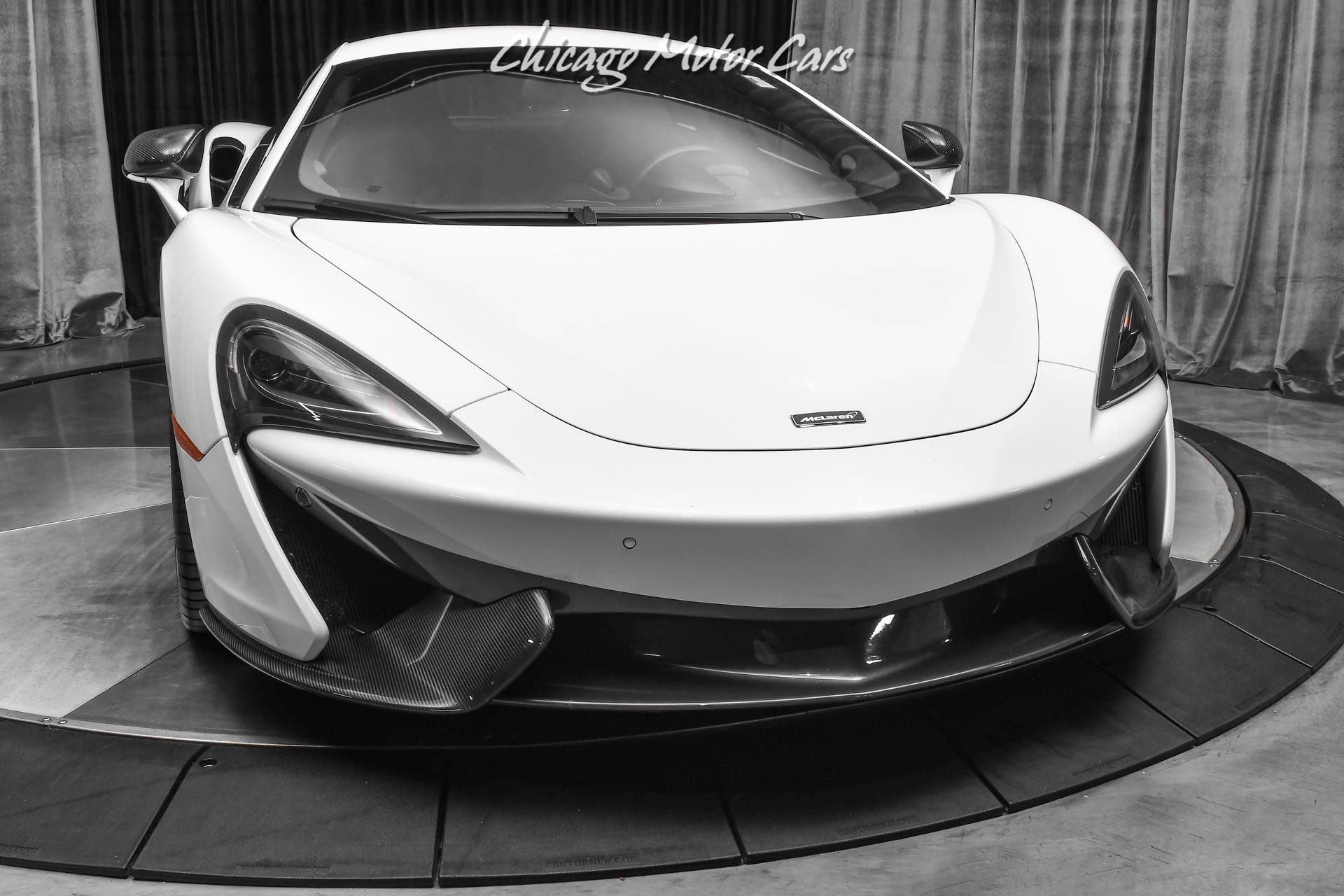 Used-2016-McLaren-570S-Carbon-Fiber-Front-Lift-B-W-Premium-Sound-System-Full-Front-PPF